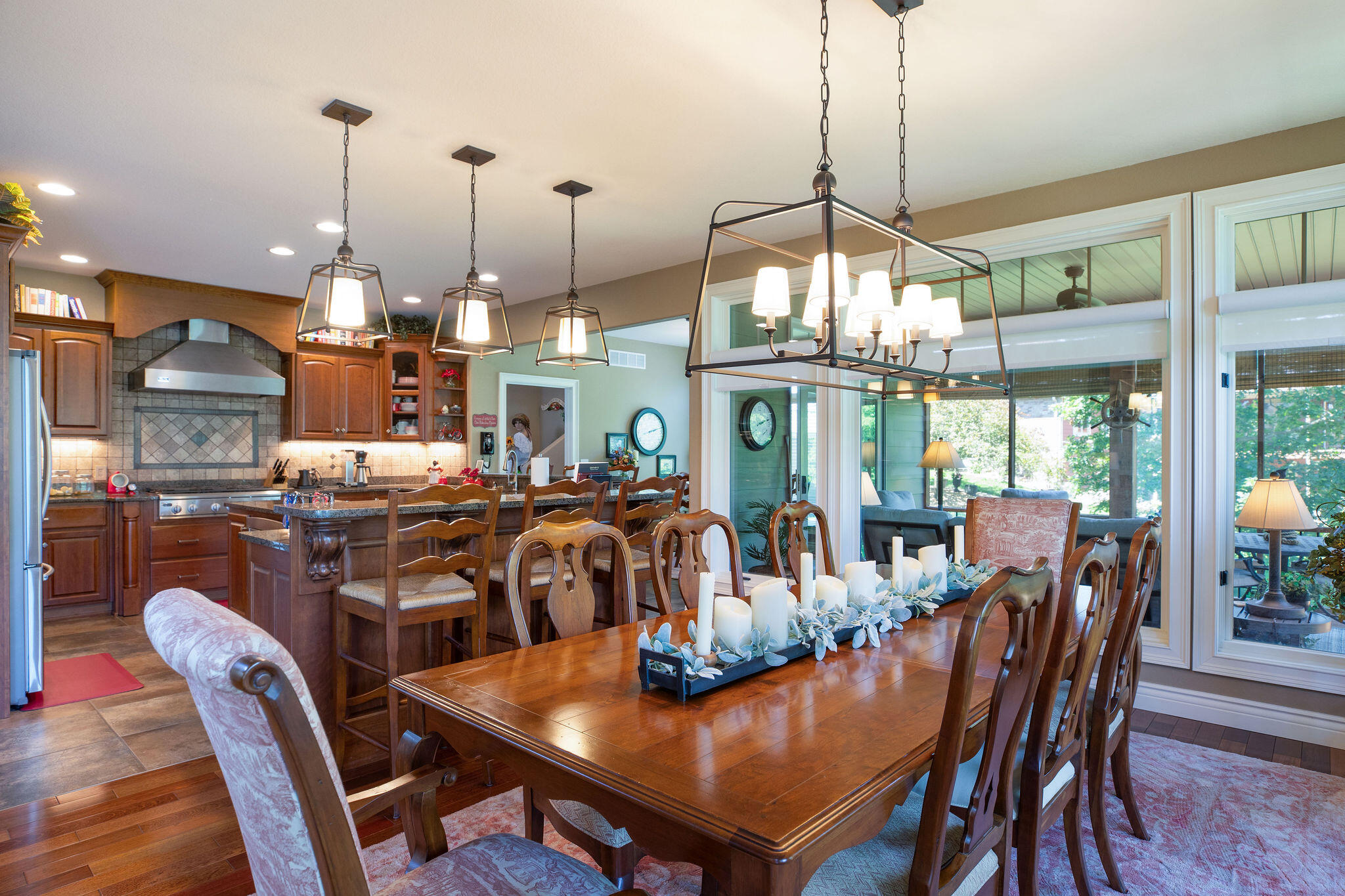 property viewer photo 17