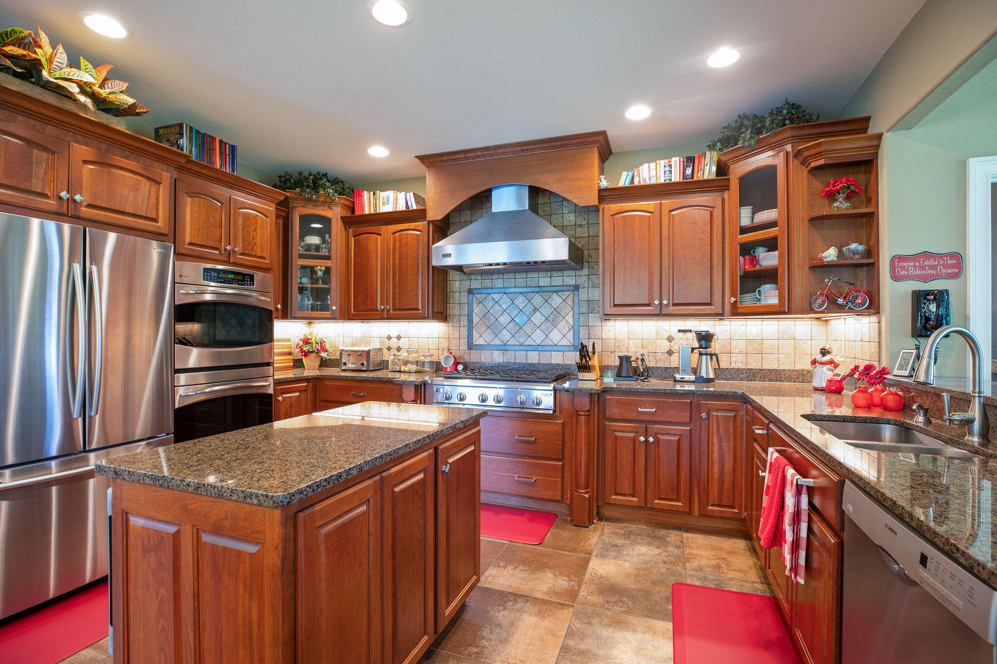 property viewer photo 18