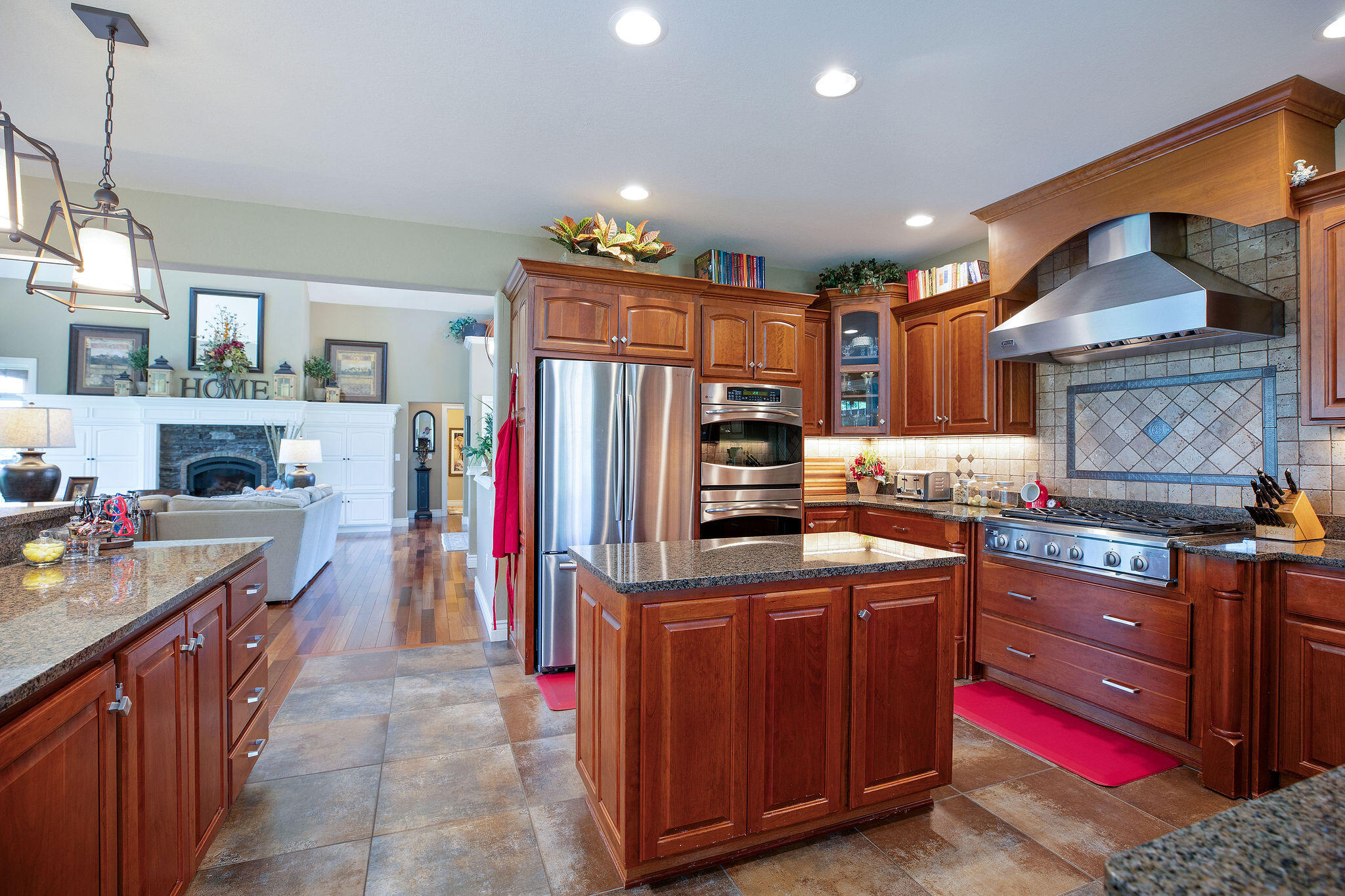 property viewer photo 19