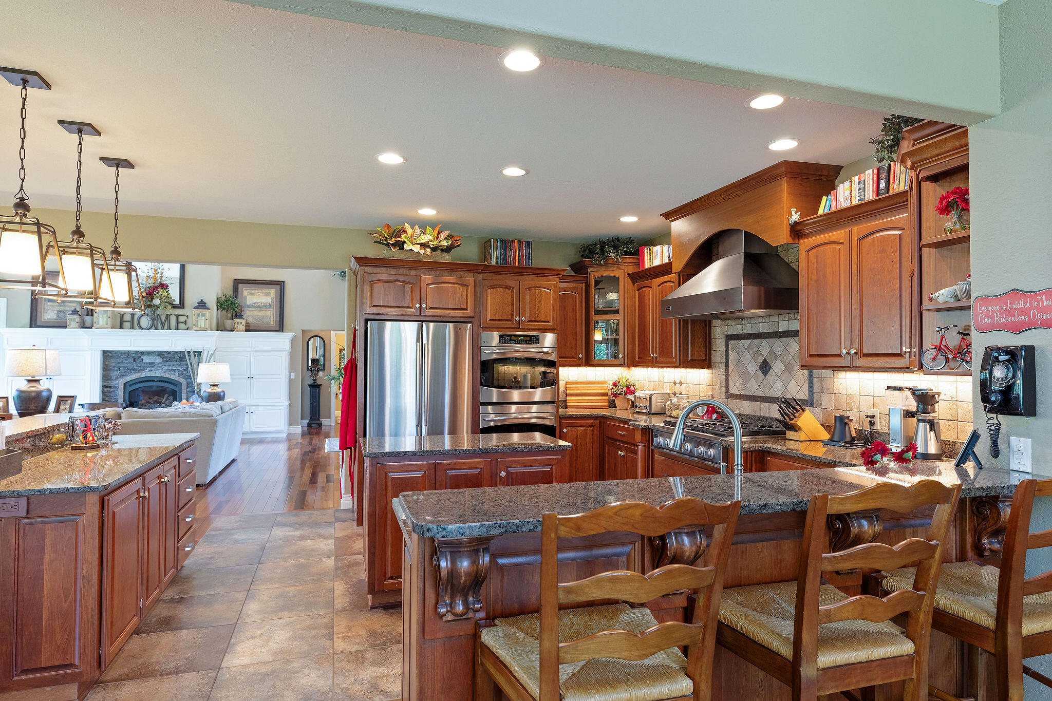 property viewer photo 20