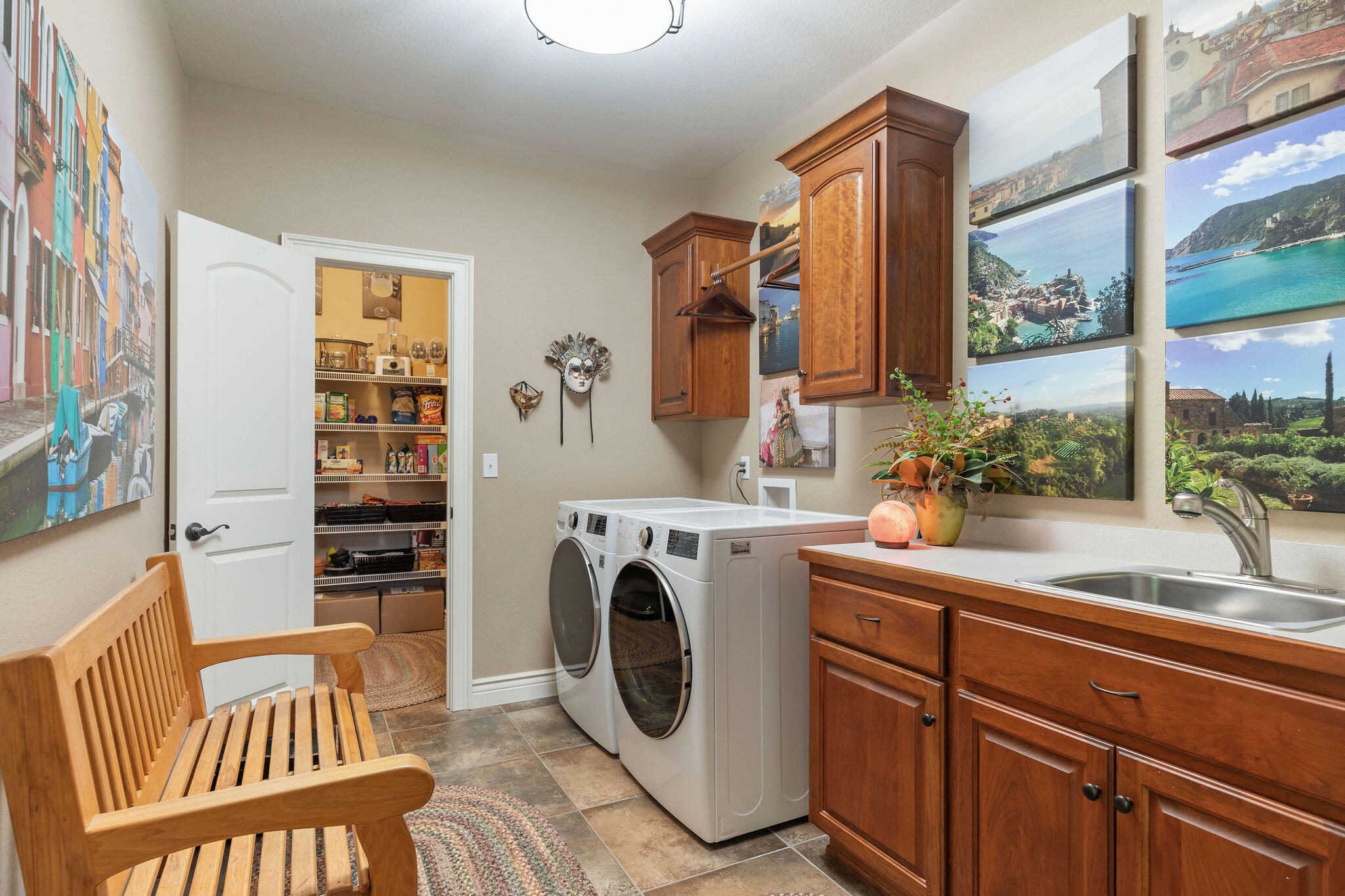 property viewer photo 30
