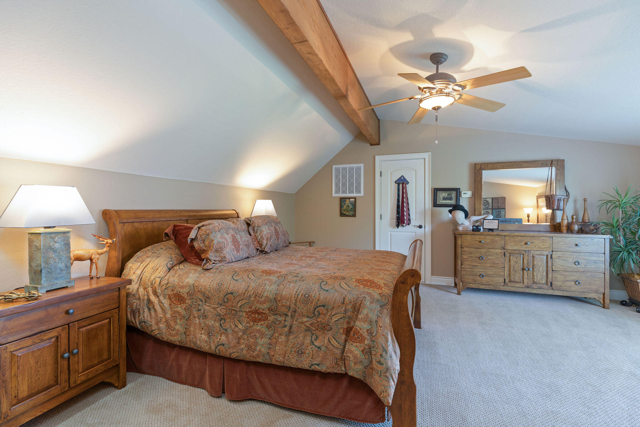 property viewer photo 33