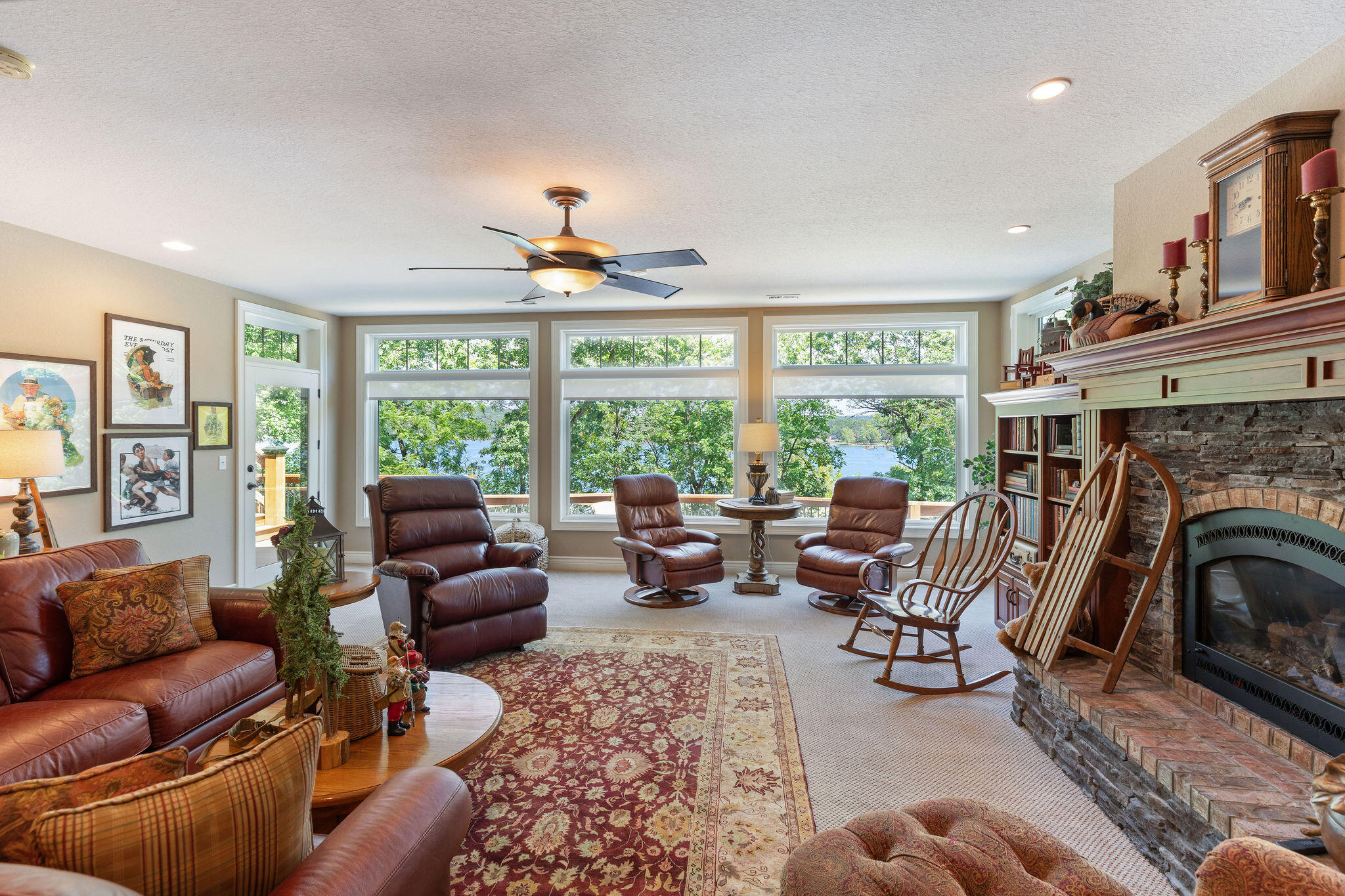 property viewer photo 36