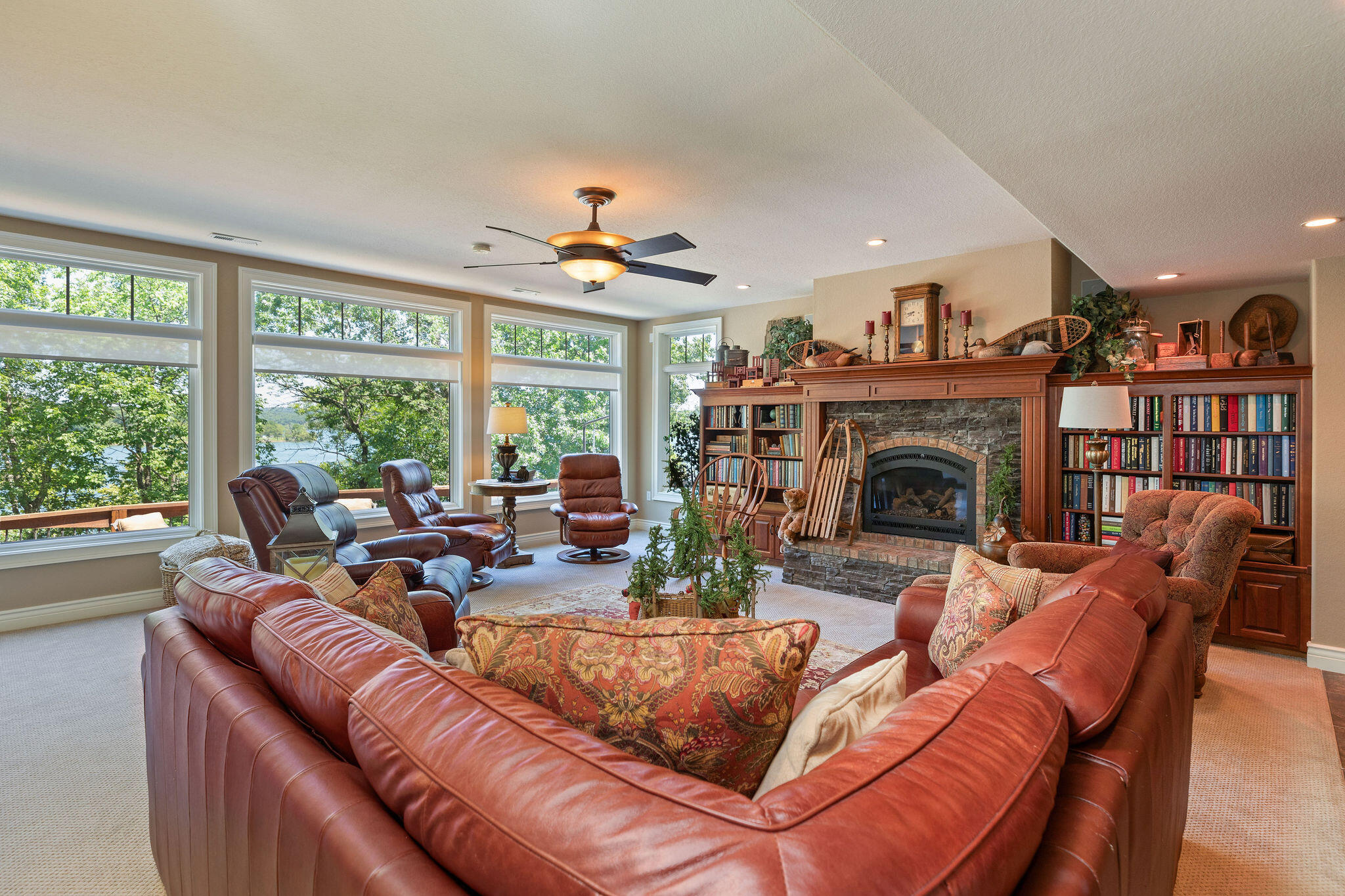 property viewer photo 37