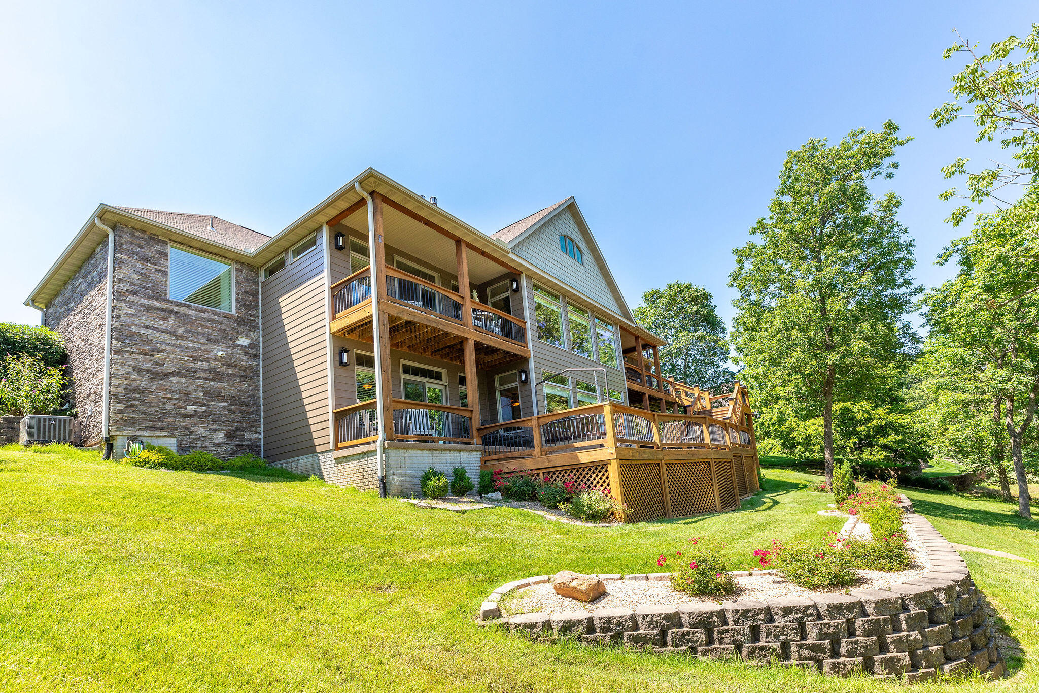 property viewer photo 58