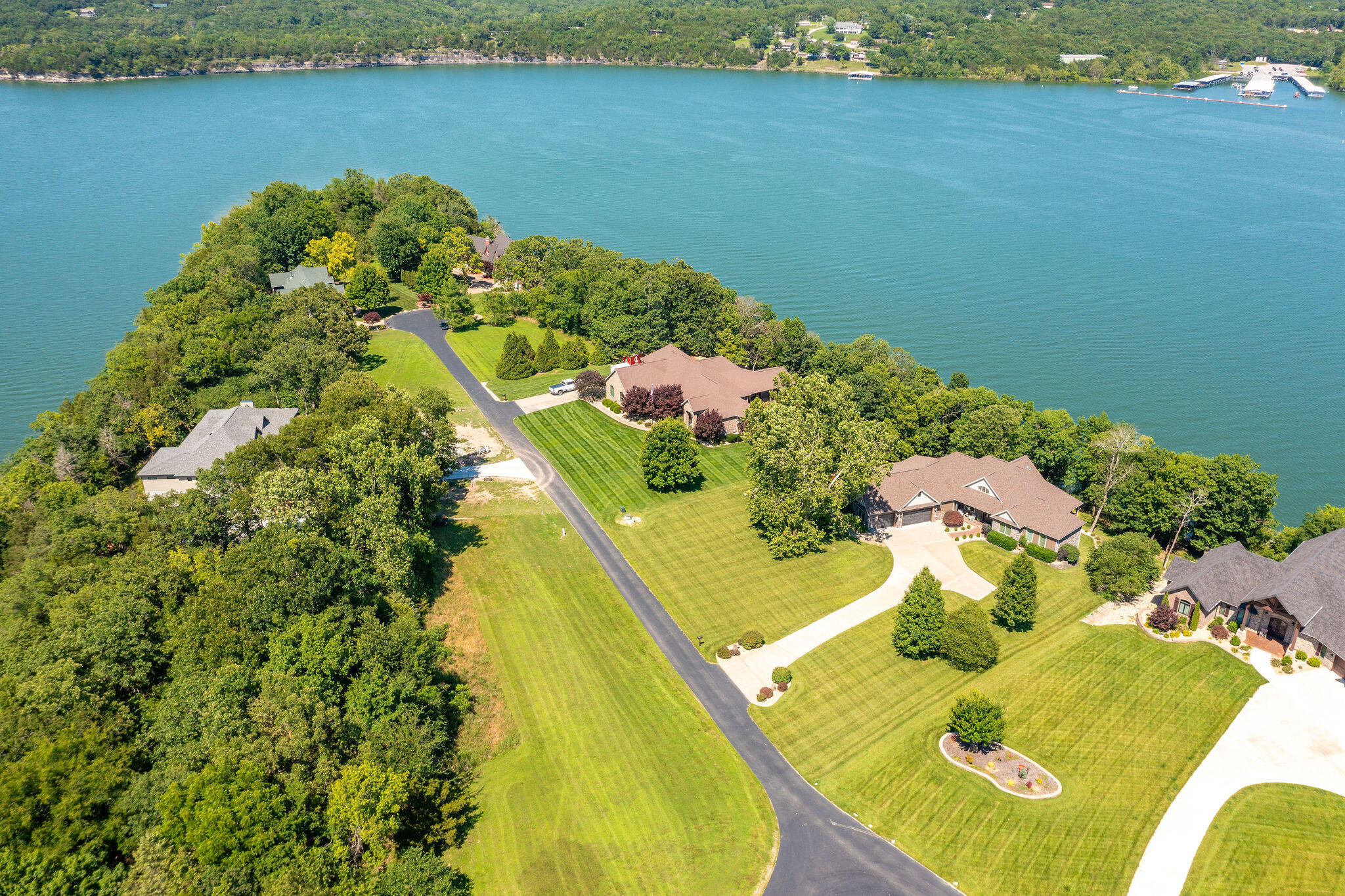 property viewer photo 68