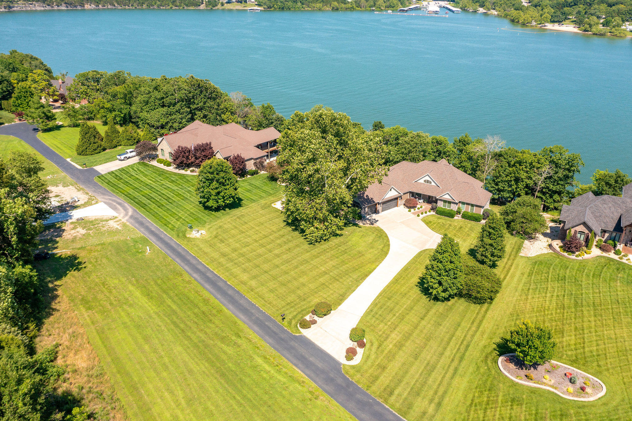 property viewer photo 69
