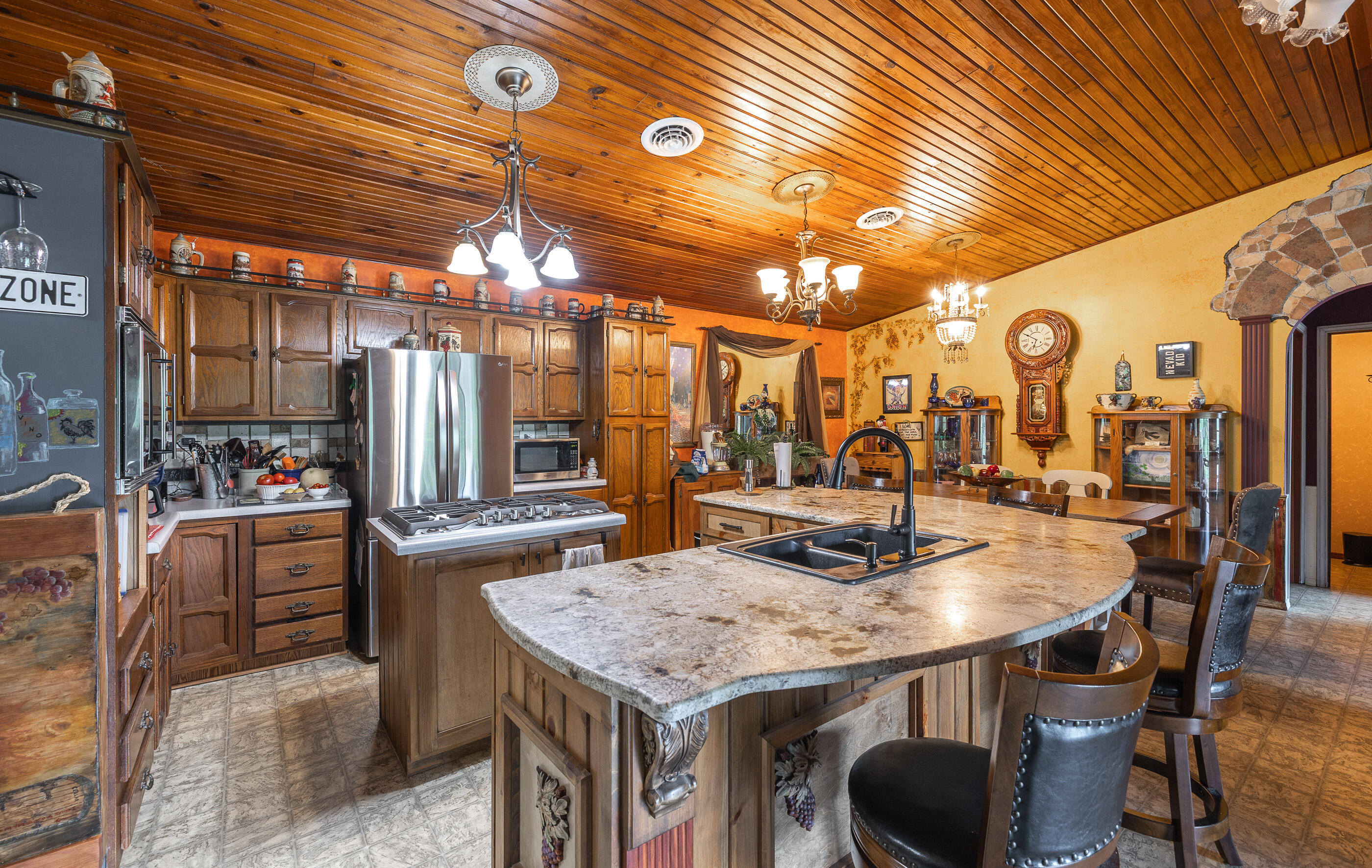 property viewer photo 17