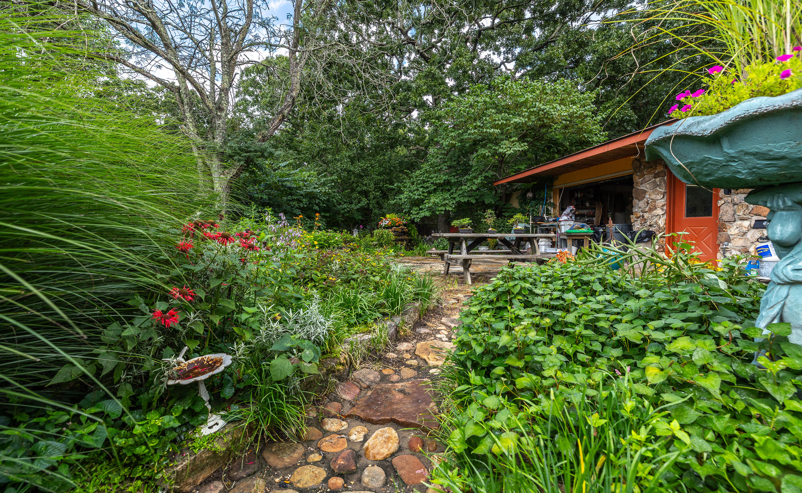 property viewer photo 8