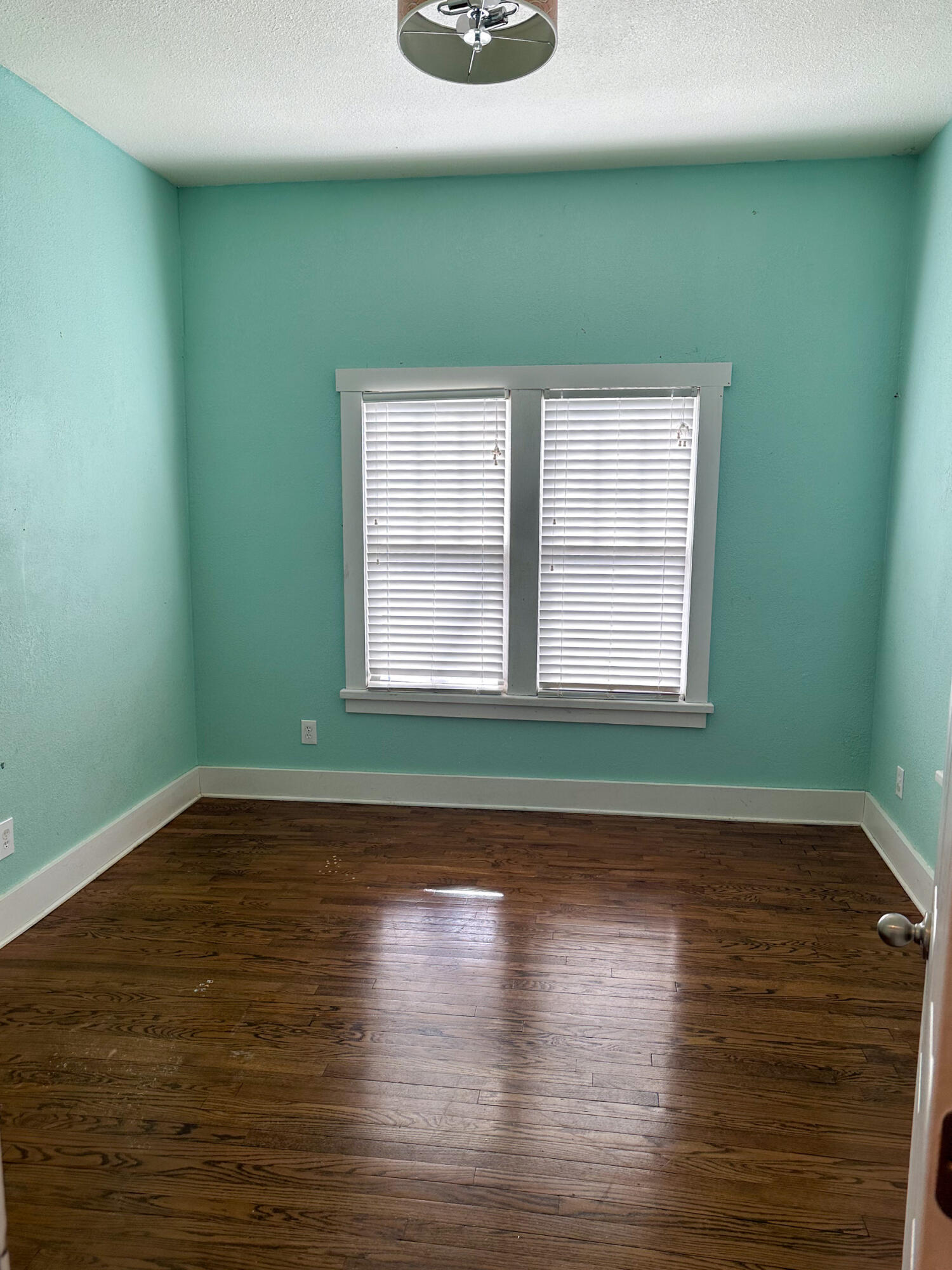 property viewer photo 16