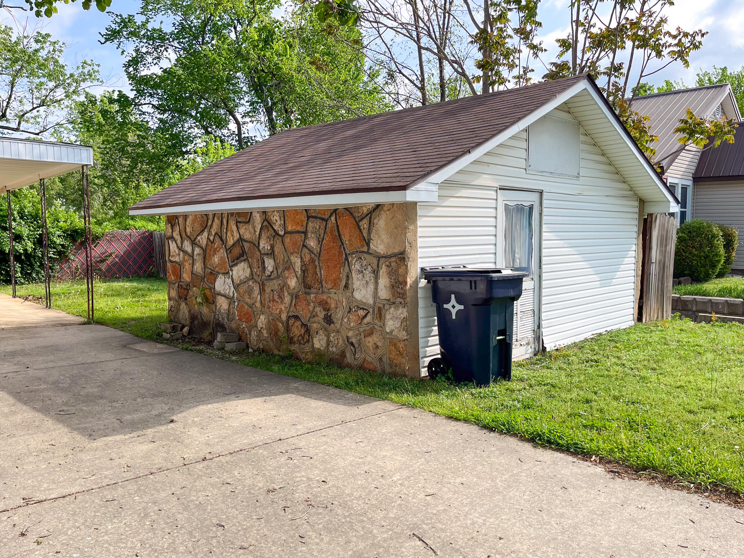 property viewer photo 21