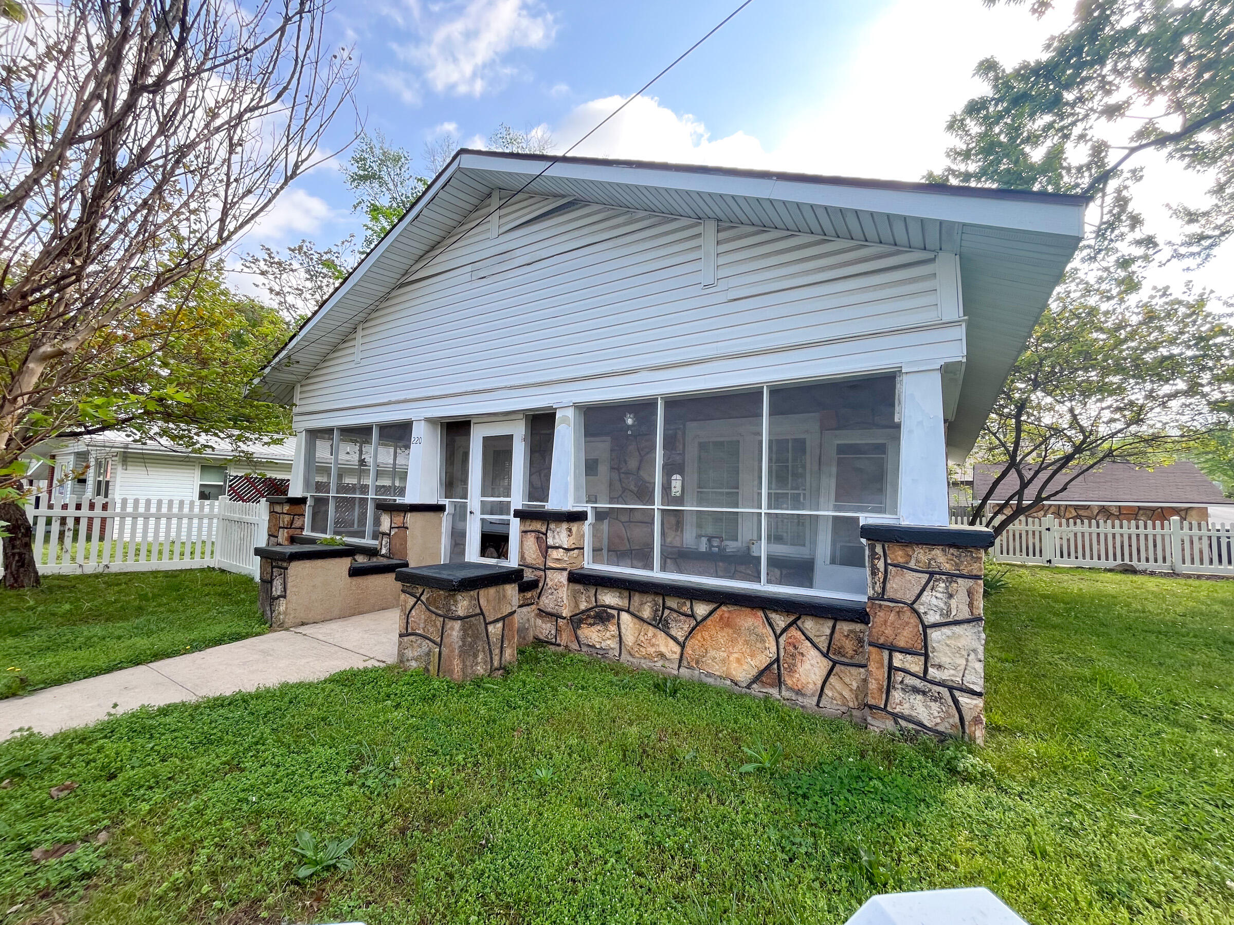 property viewer photo 22