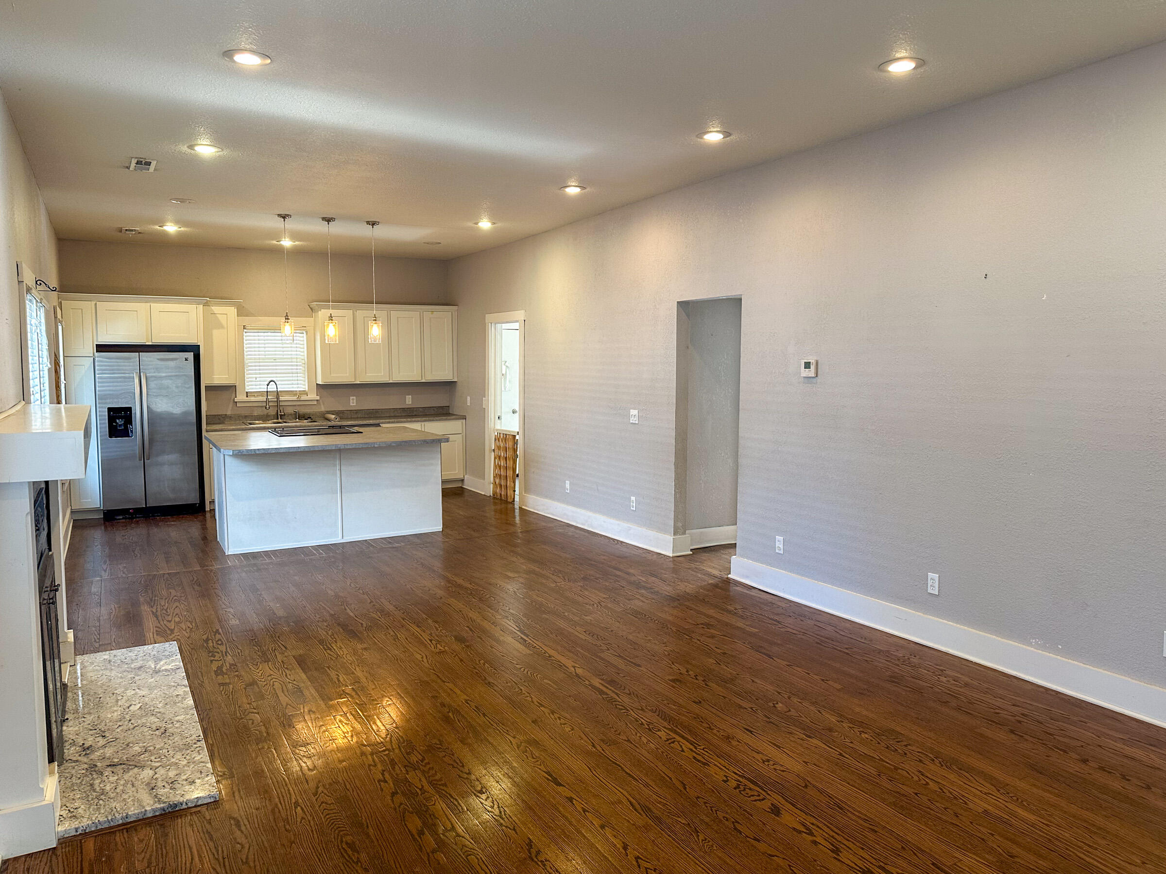 property viewer photo 9