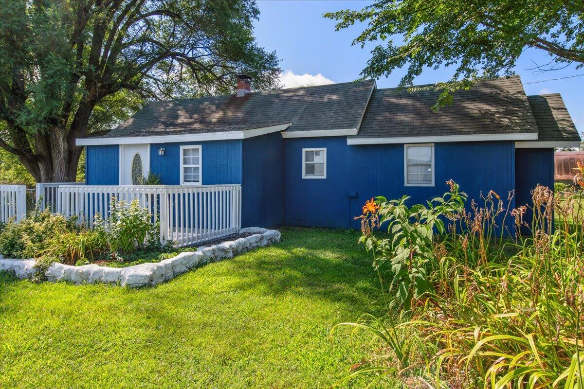 main property photo 0