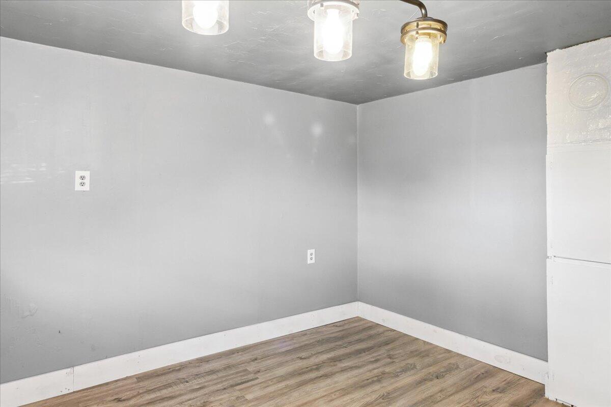 property viewer photo 12