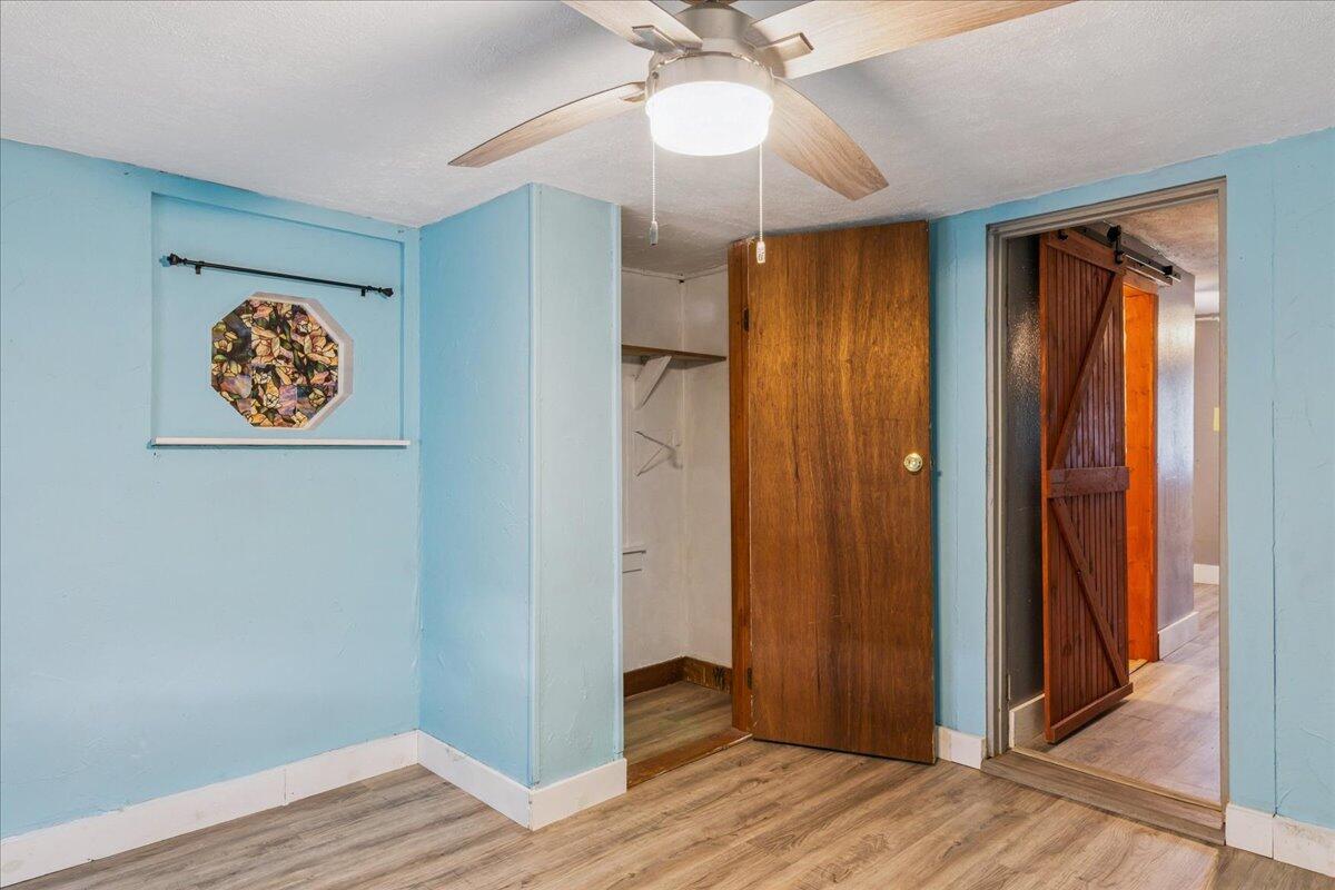 property viewer photo 16