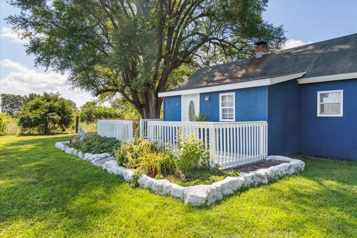 property viewer photo 2