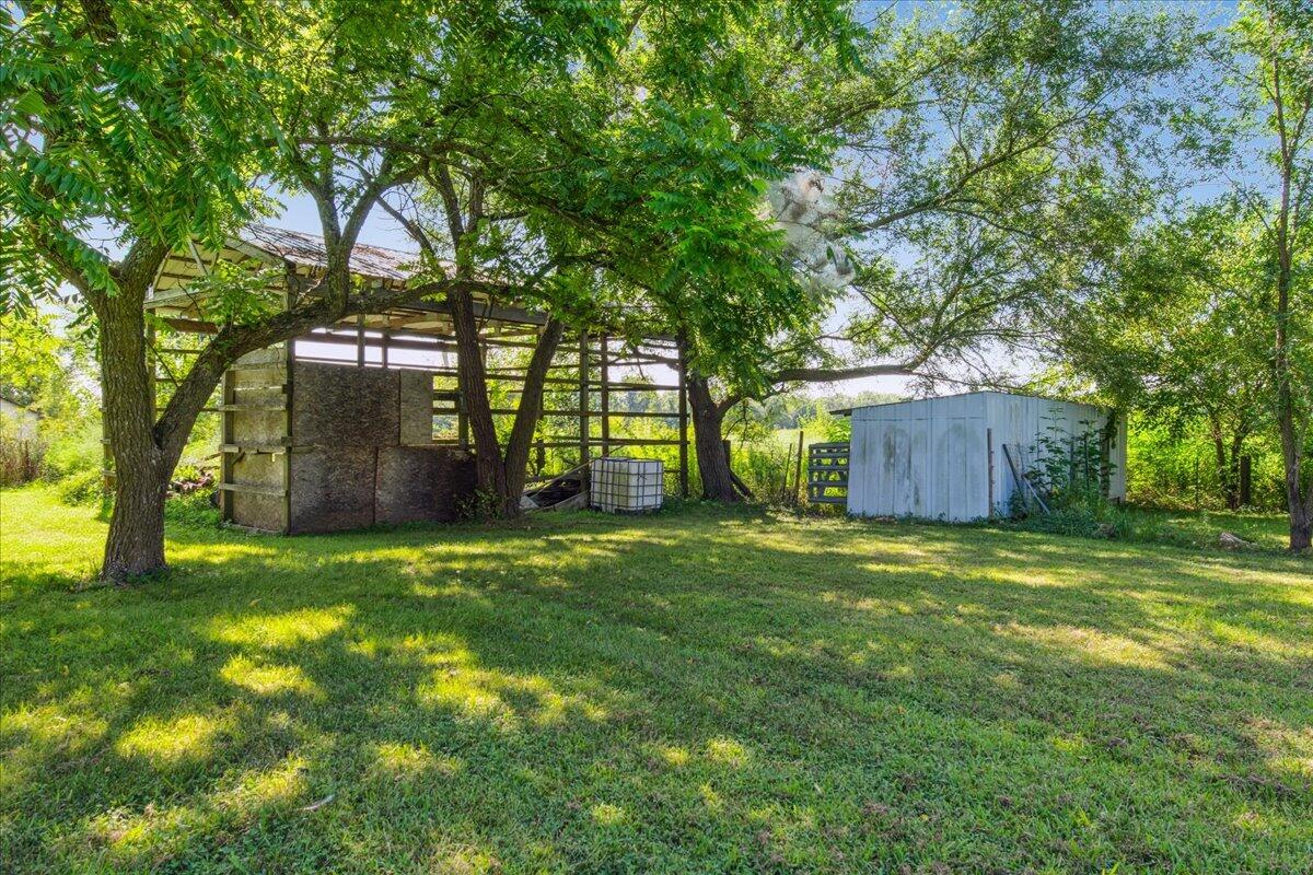 property viewer photo 24
