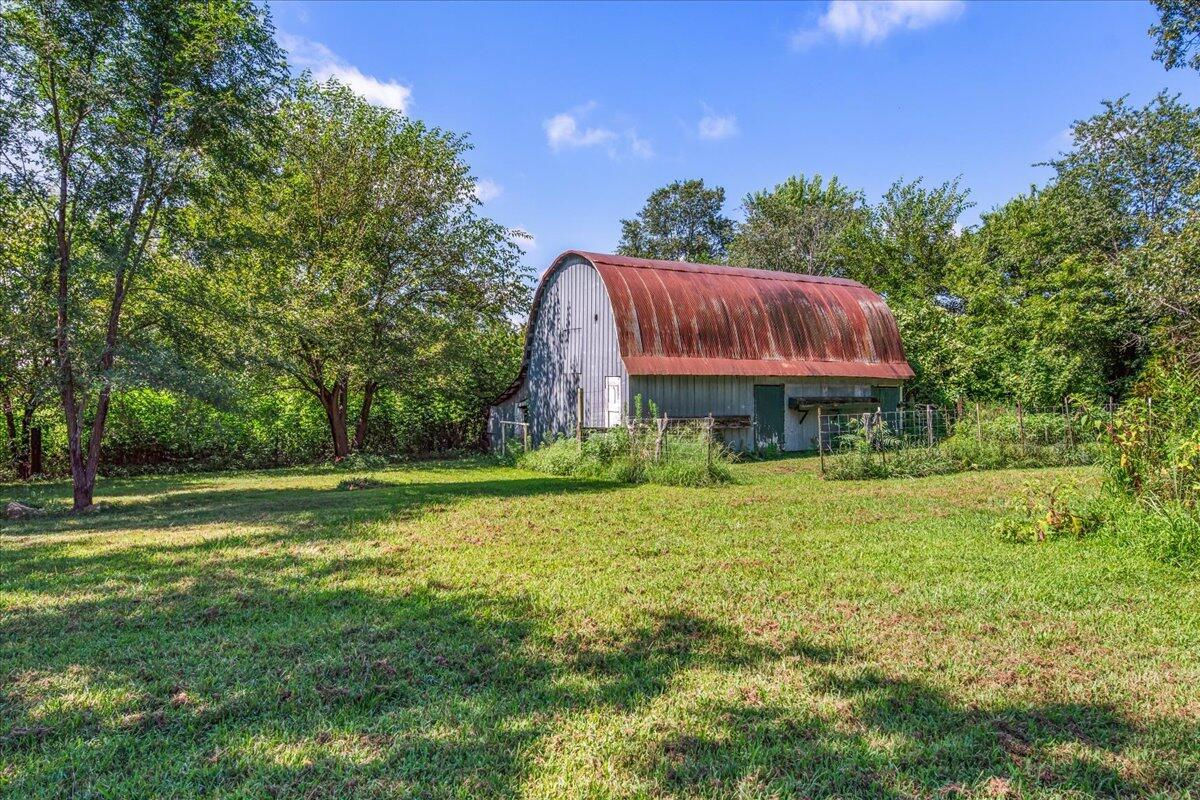 property viewer photo 25