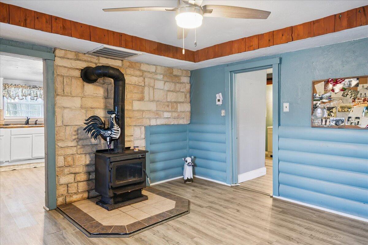 property viewer photo 5