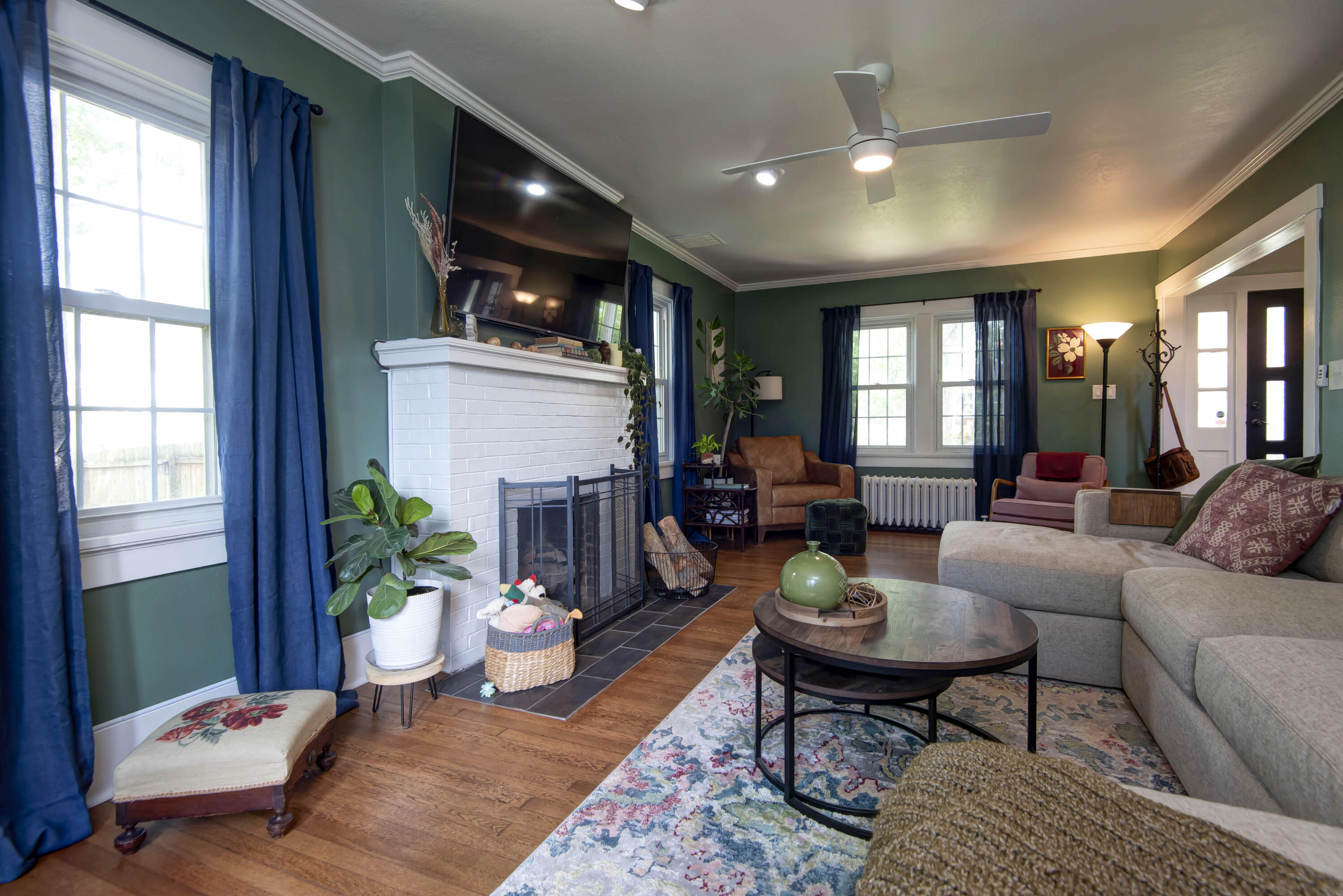 property viewer photo 19