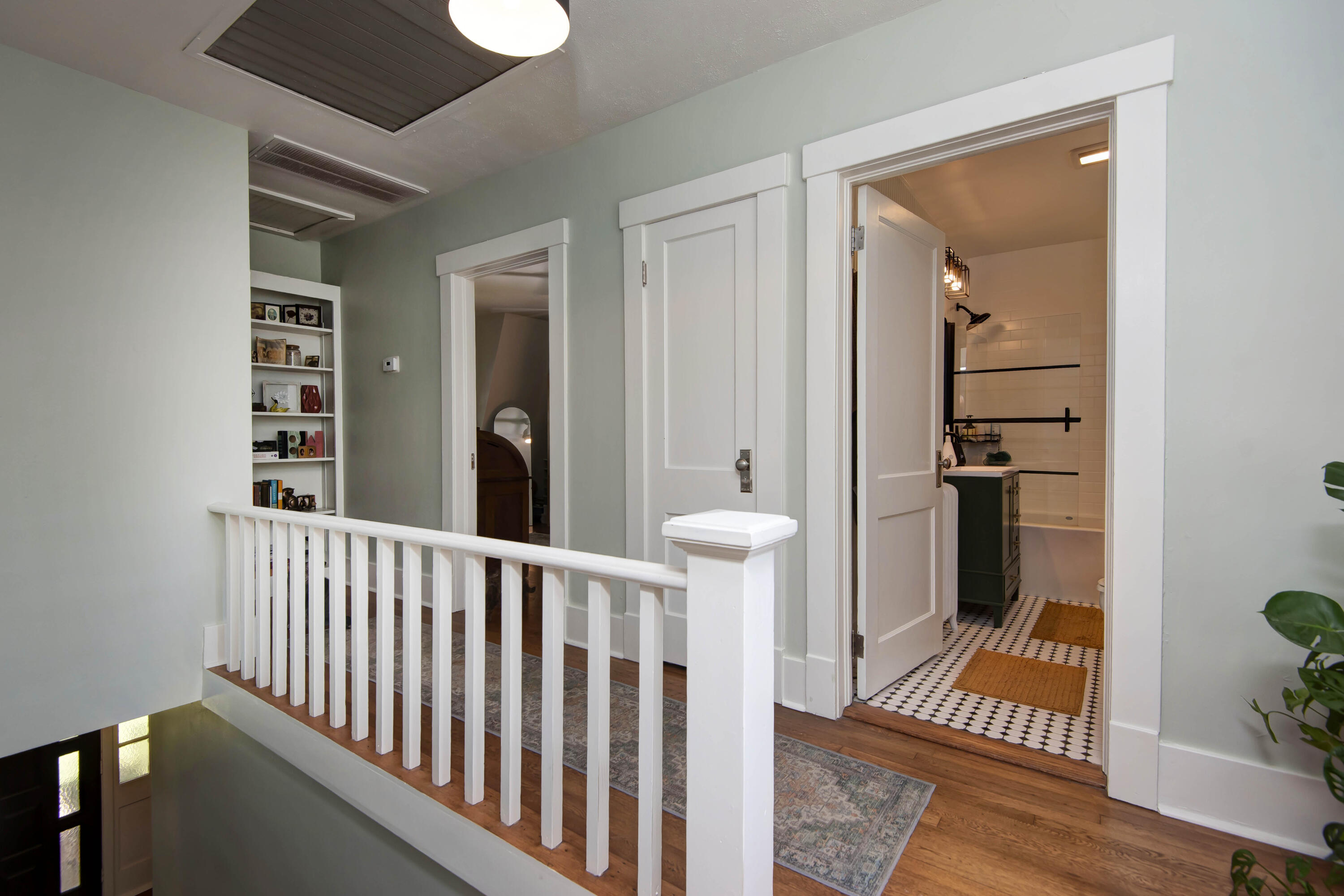 property viewer photo 22