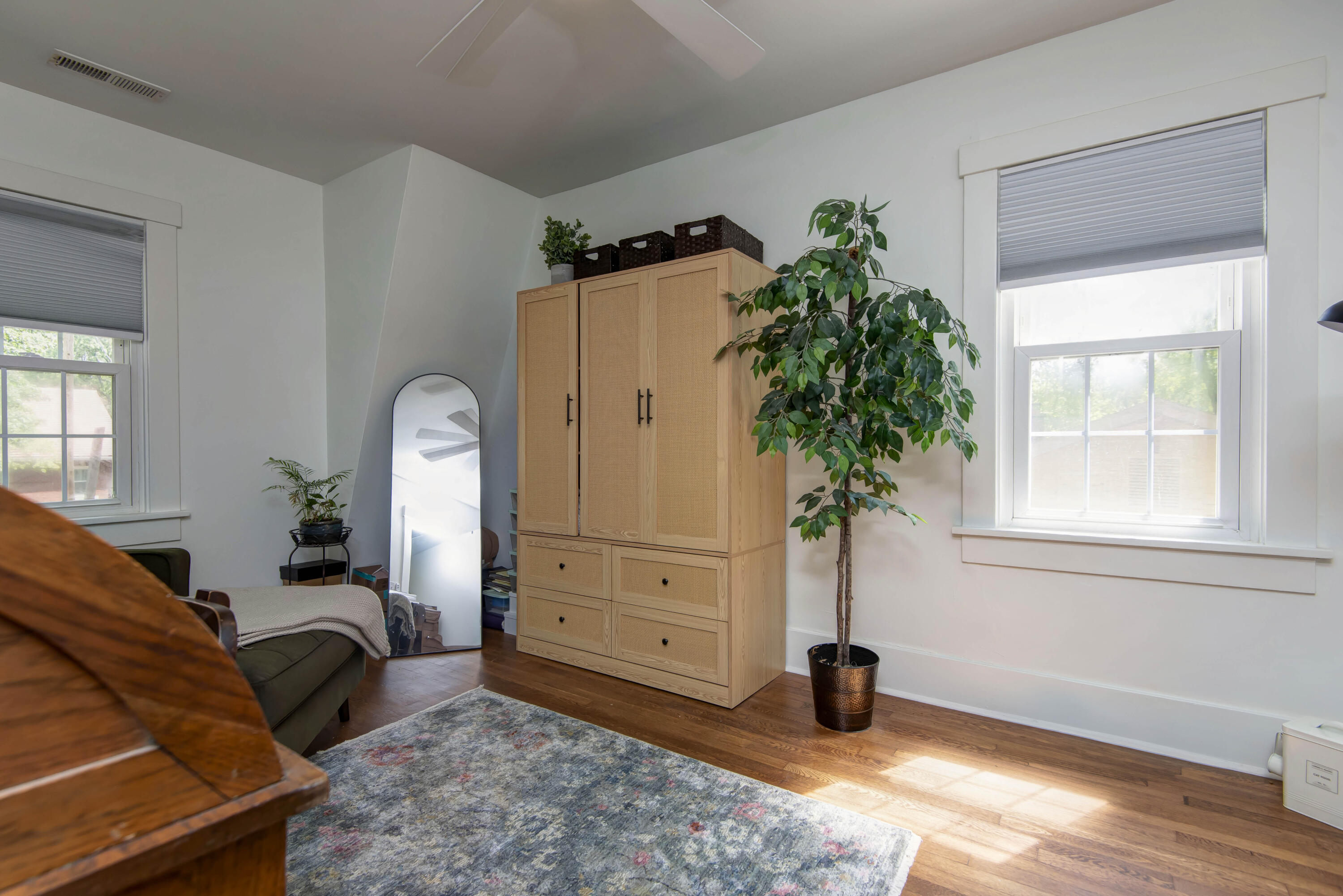 property viewer photo 24