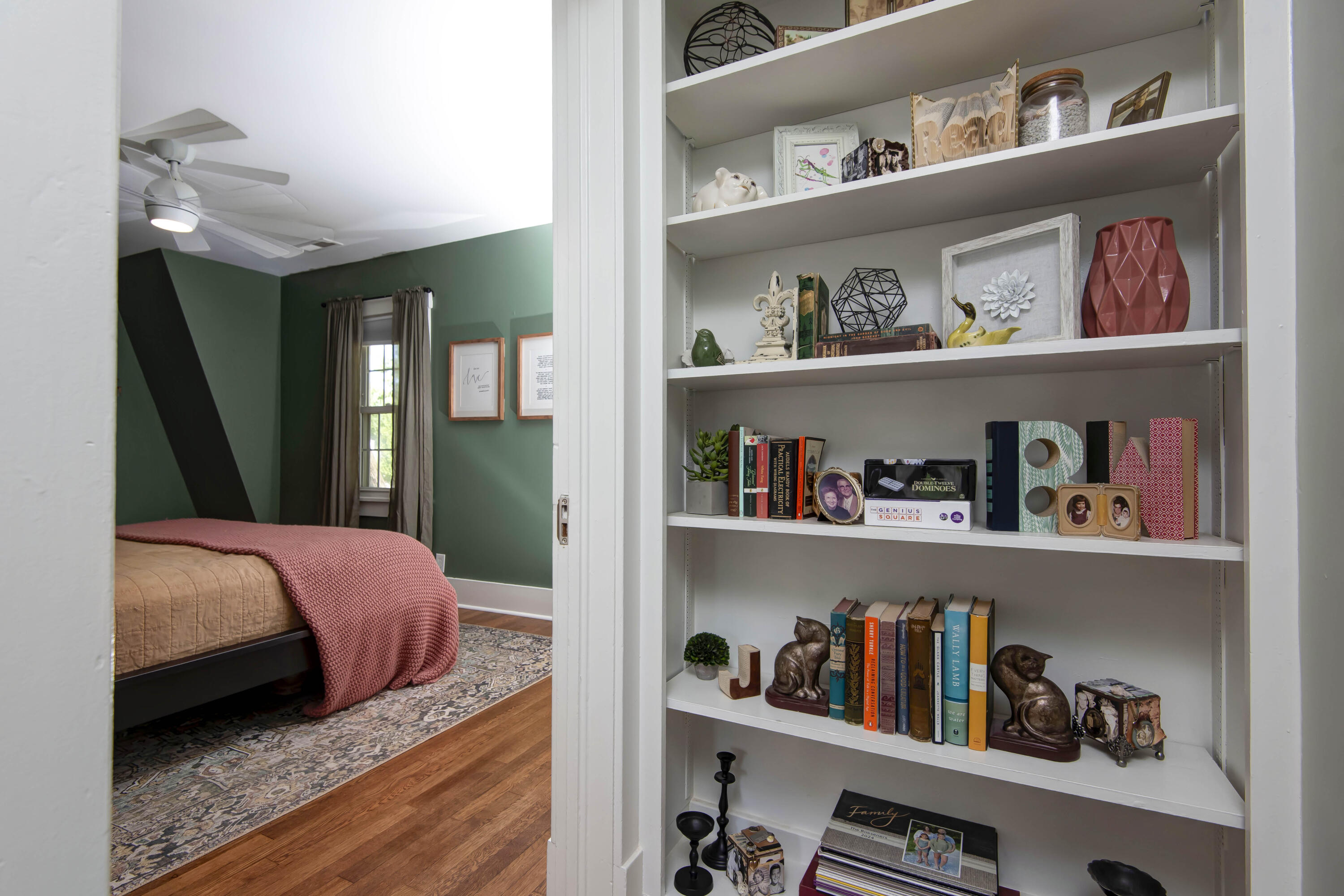 property viewer photo 25