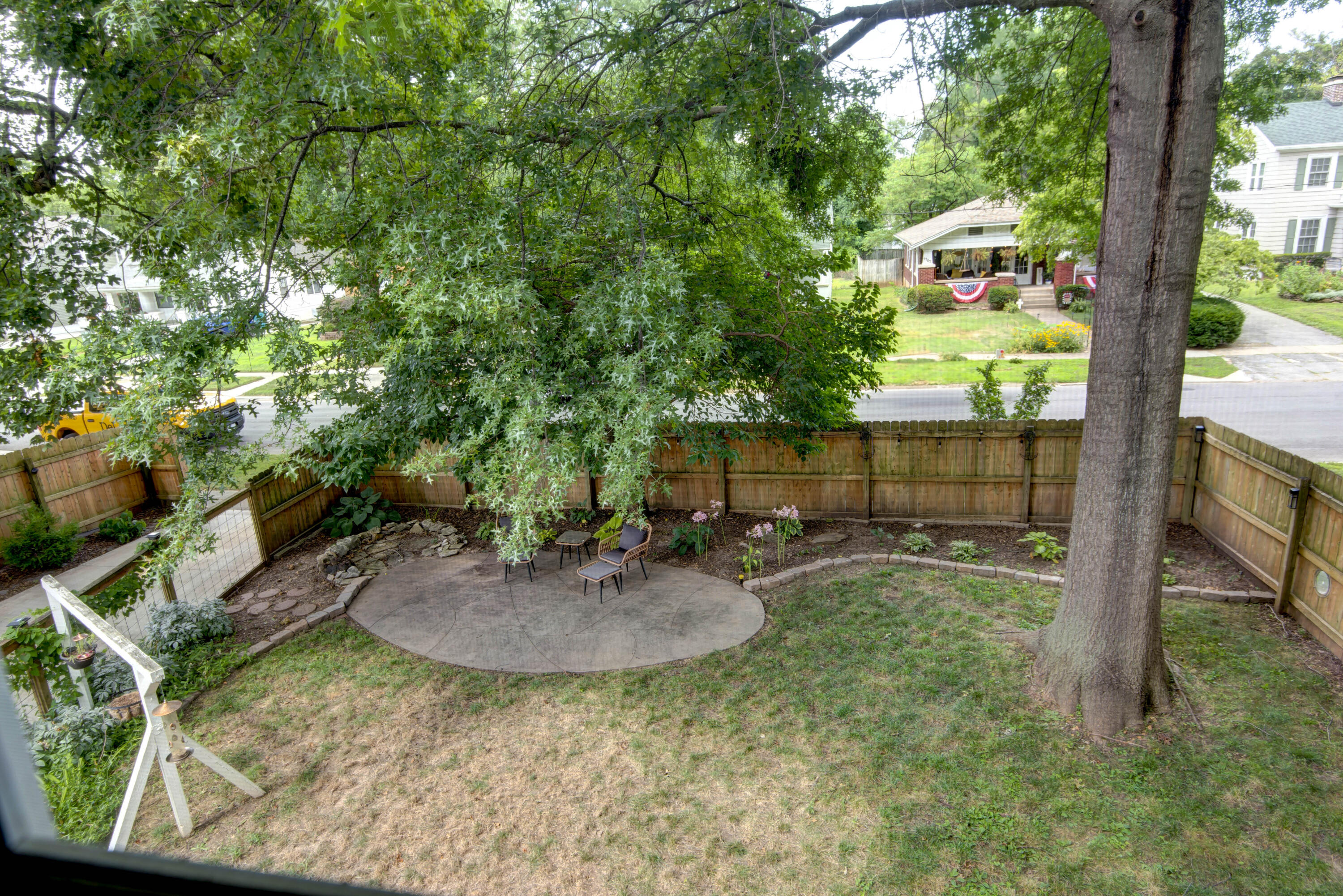 property viewer photo 47