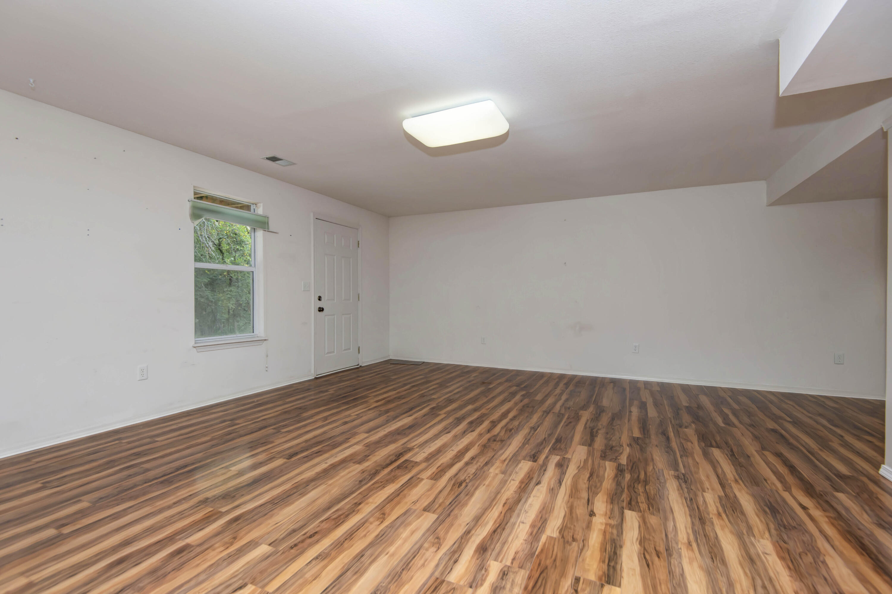 property viewer photo 28