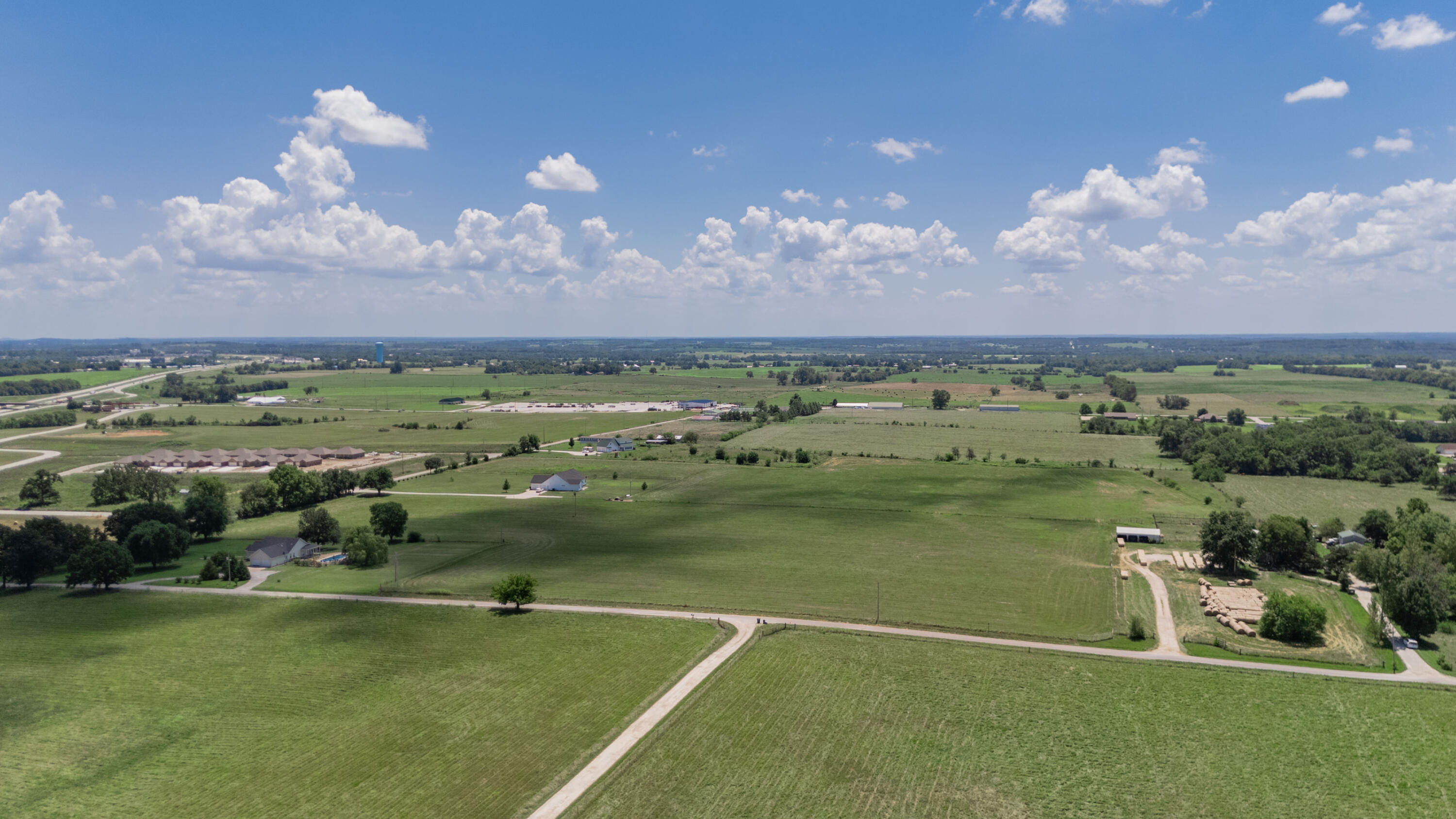 property viewer photo 3