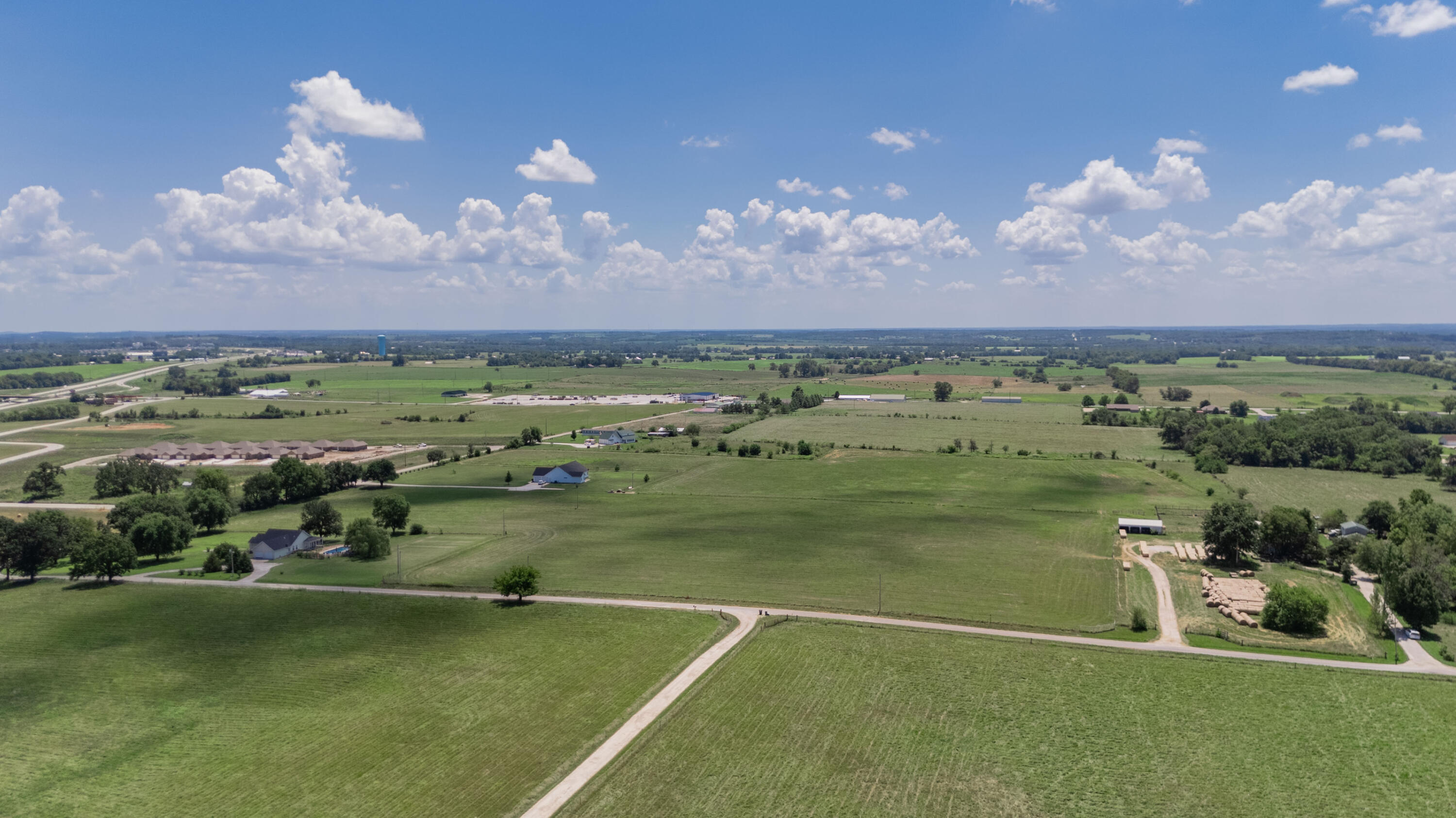 property viewer photo 4