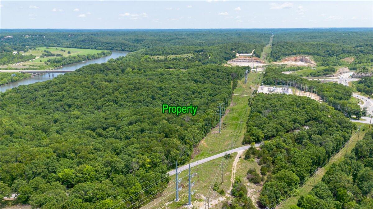 main property photo 11