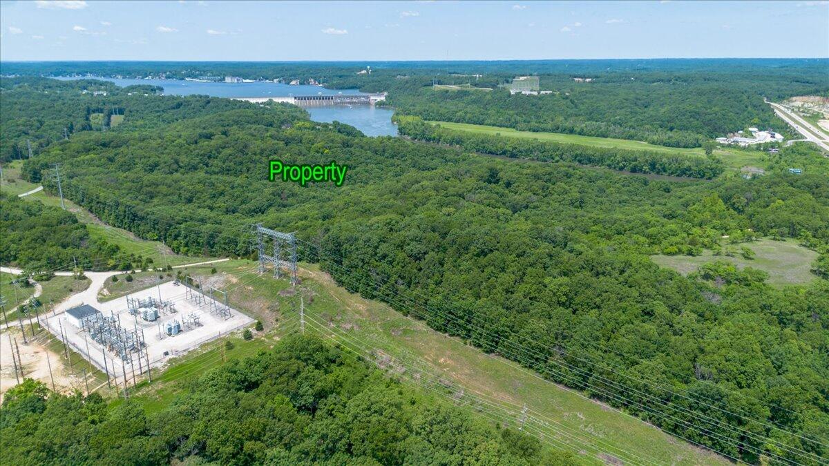 main property photo 12
