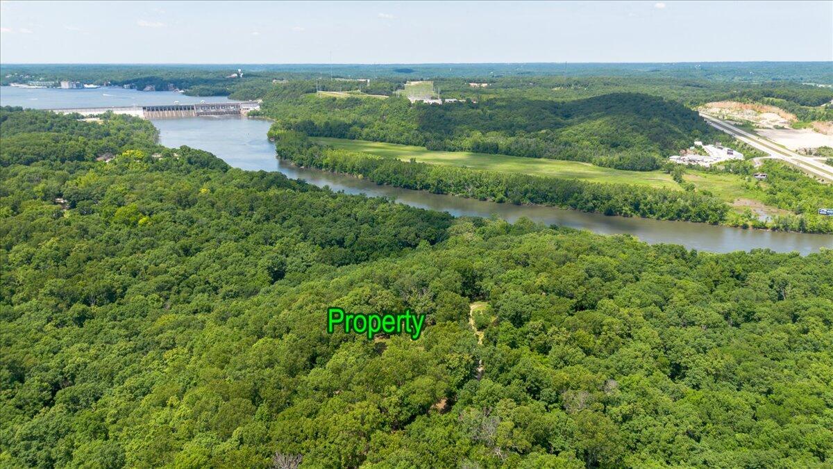 main property photo 13