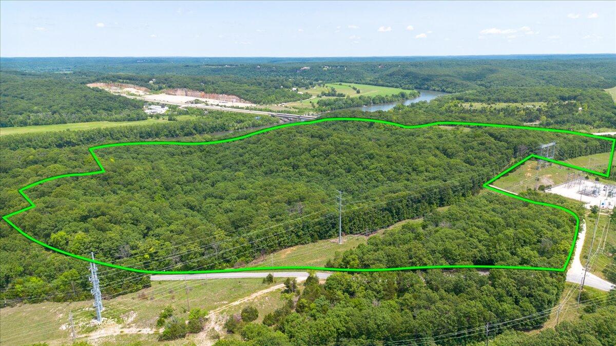main property photo 17