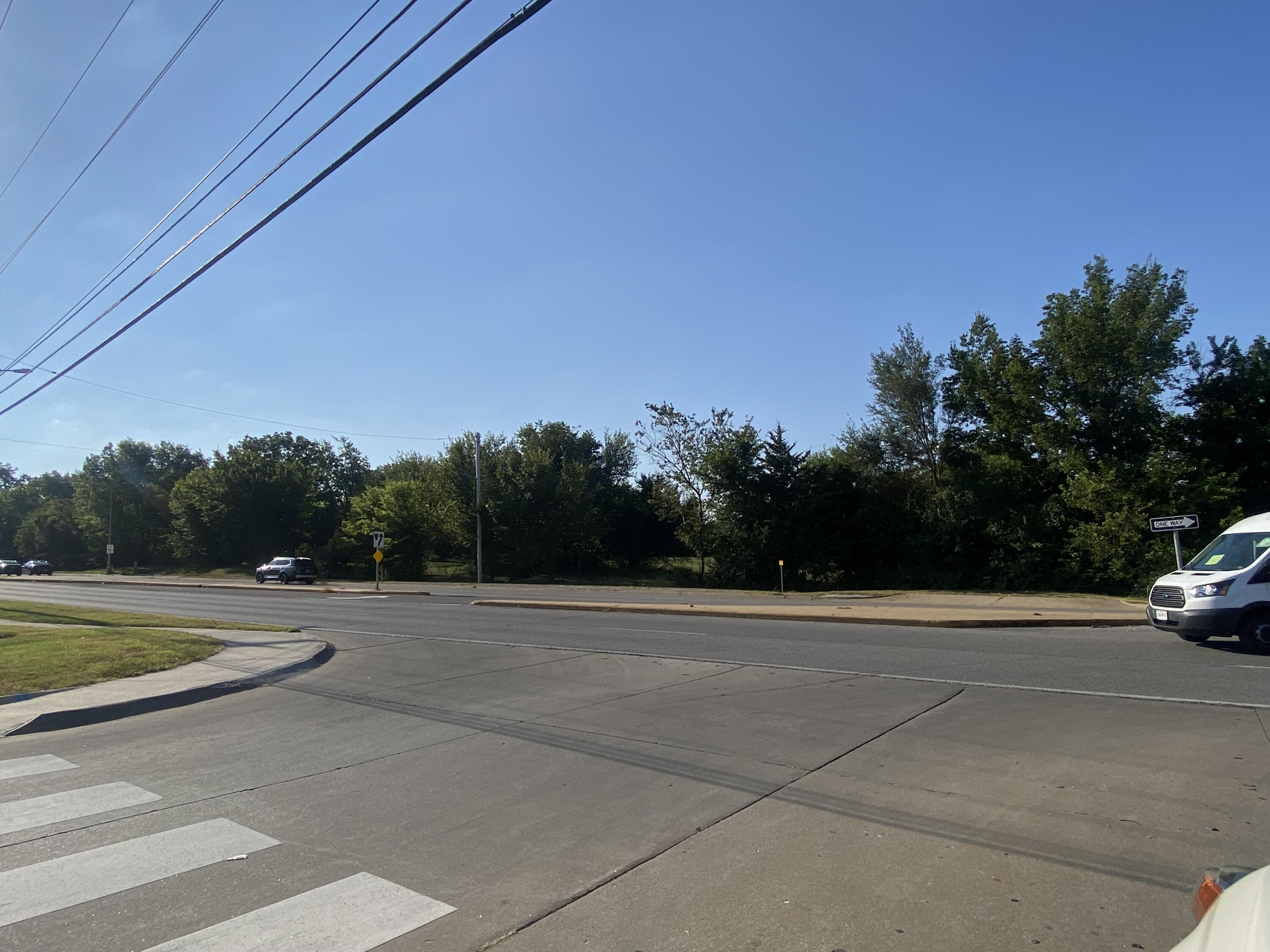 main property photo 11