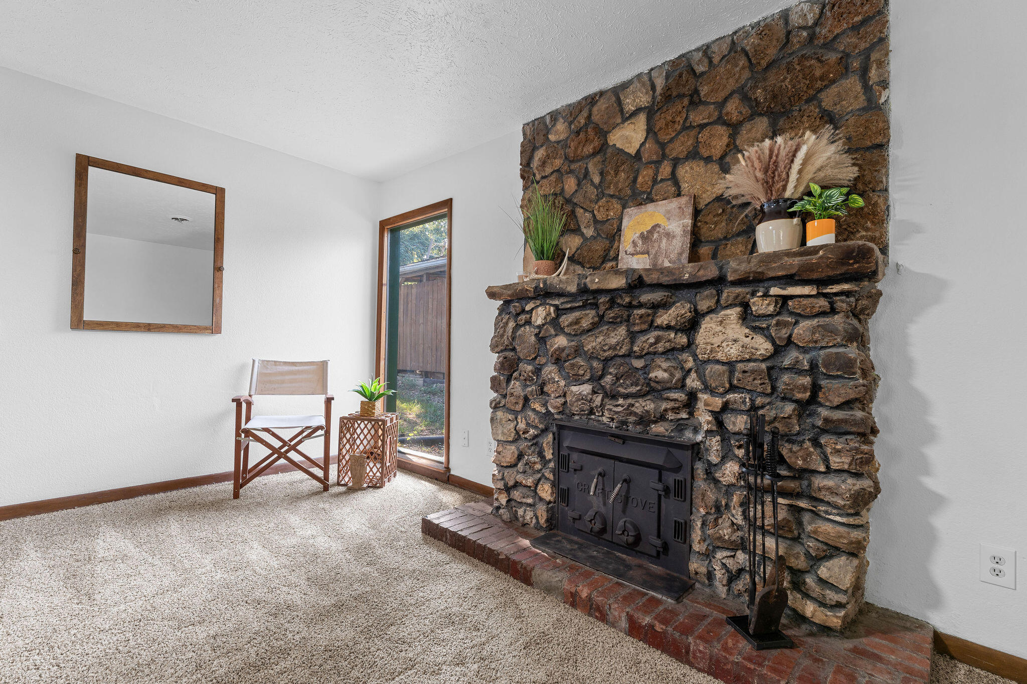 property viewer photo 7