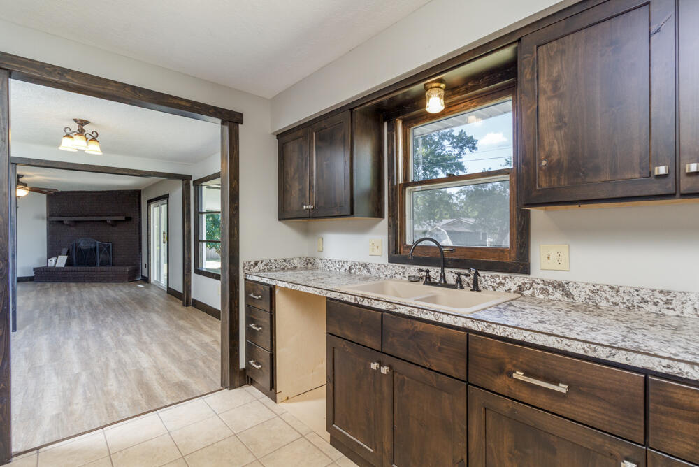 property viewer photo 10