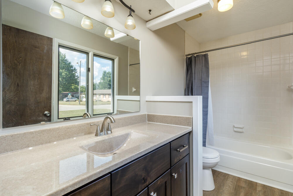 property viewer photo 20