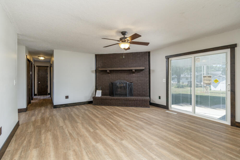 property viewer photo 6