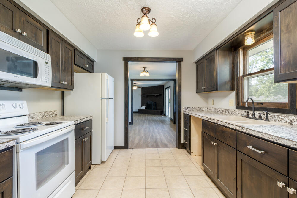 property viewer photo 9