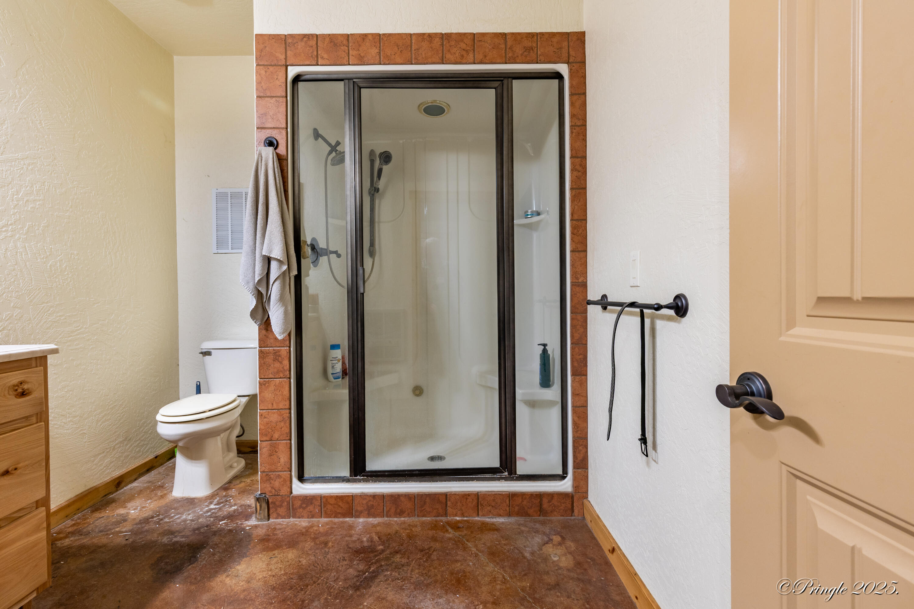 main property photo 61