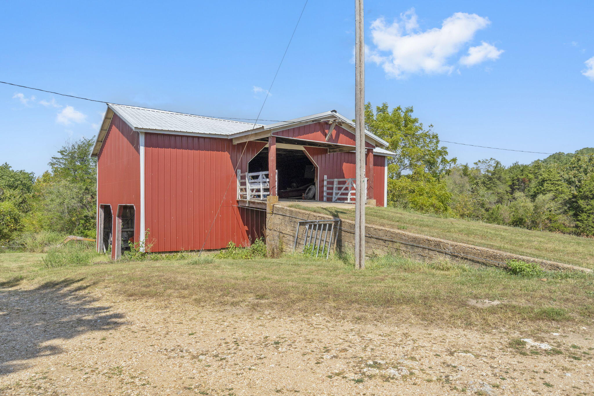 main property photo 29