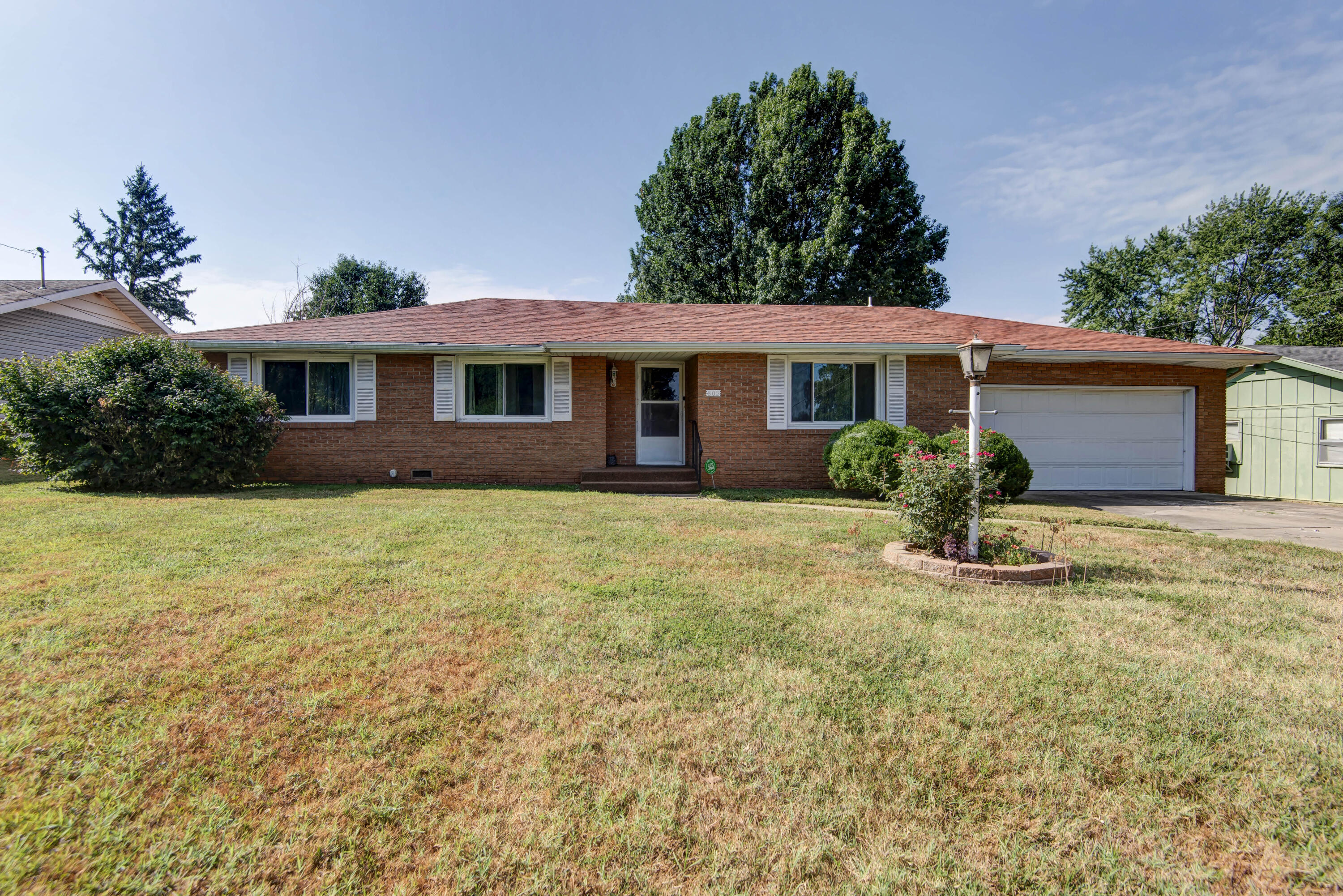 property viewer photo 1