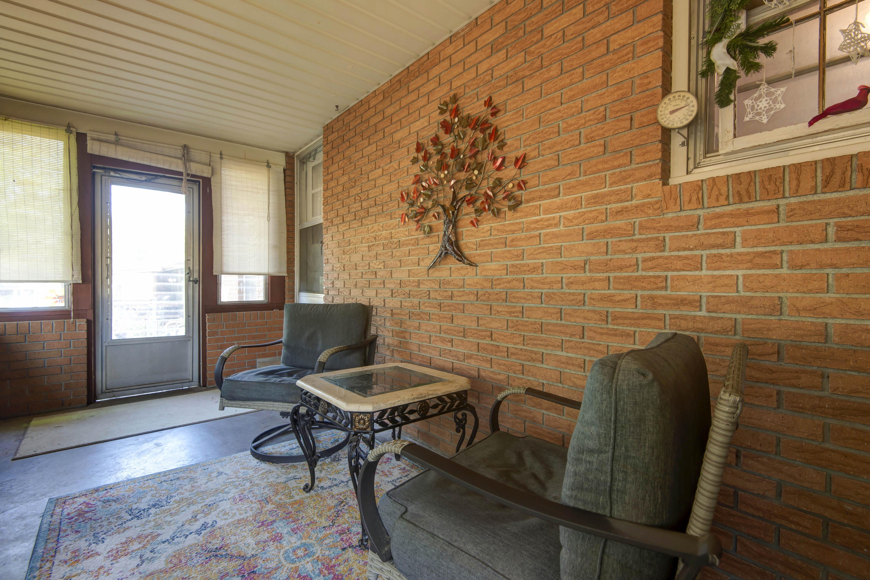 property viewer photo 19