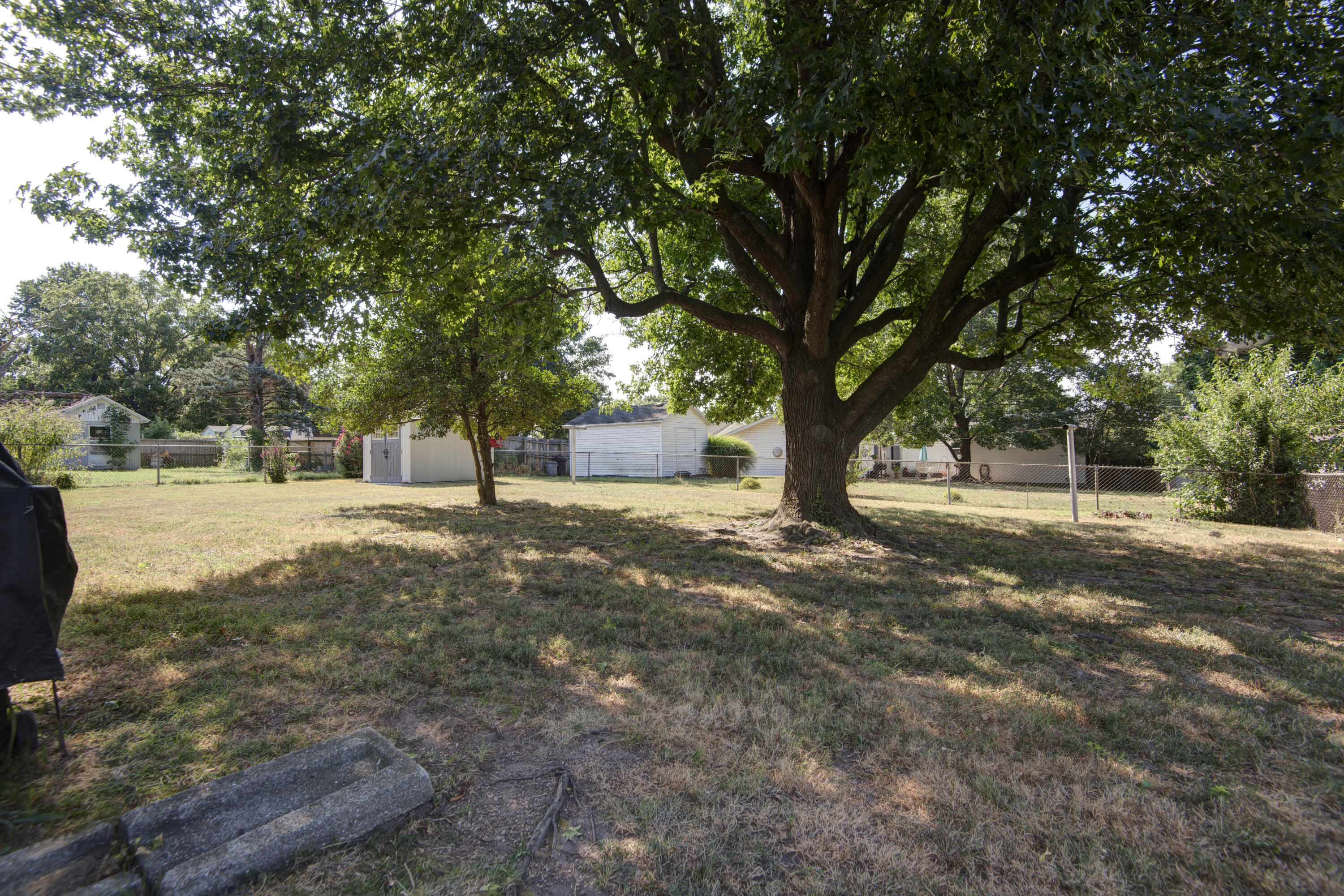 property viewer photo 21