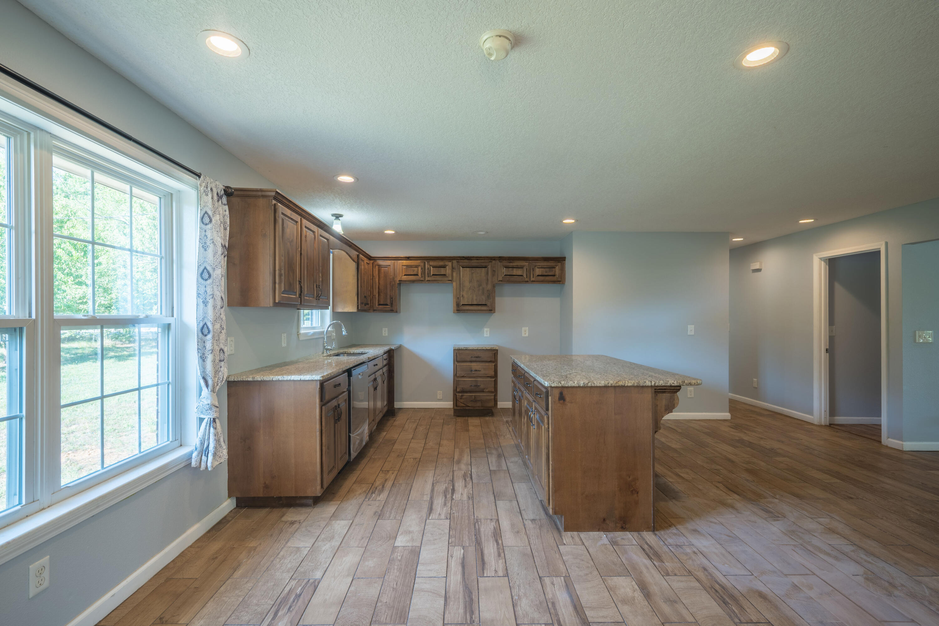 property viewer photo 11