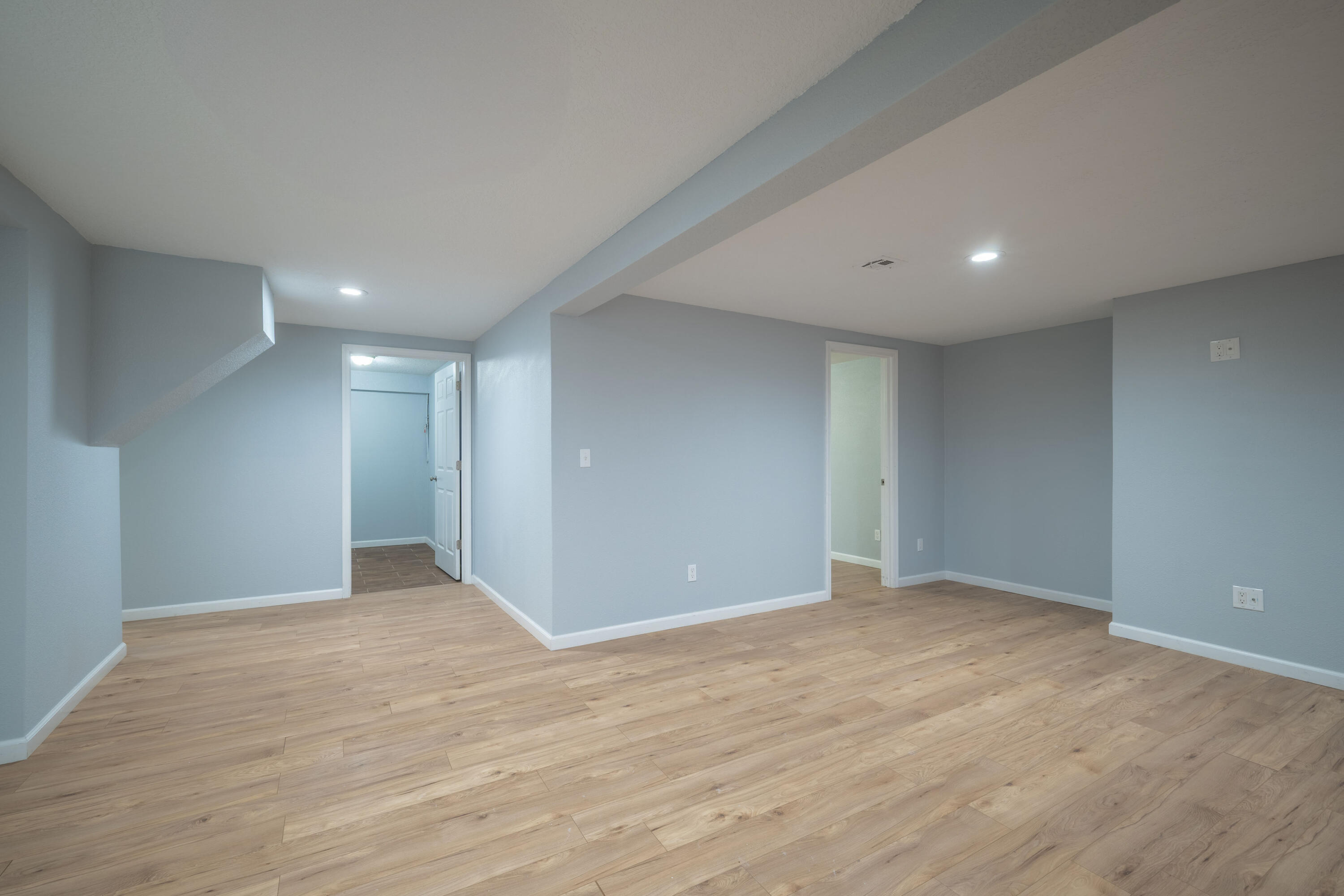 property viewer photo 27