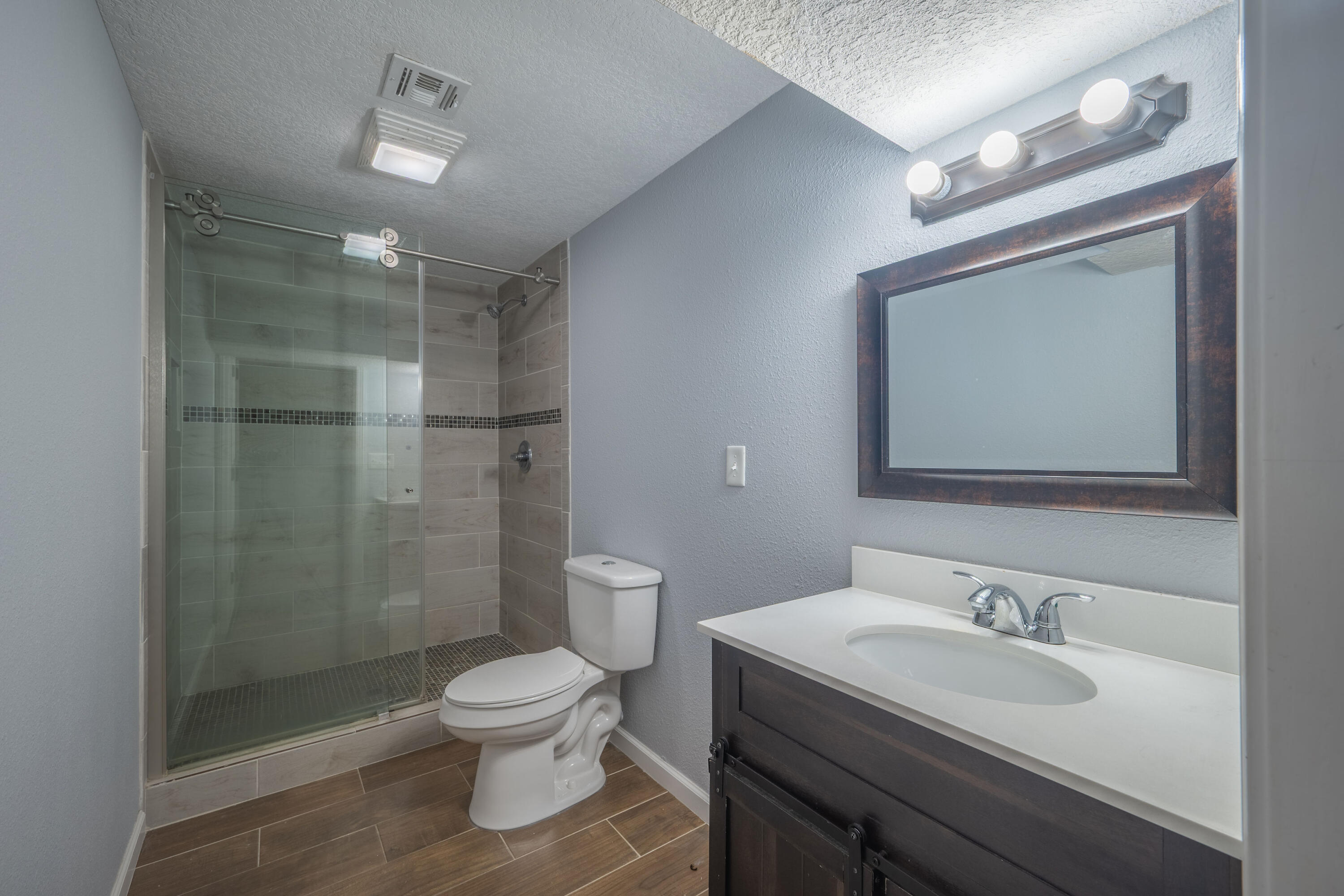 property viewer photo 29